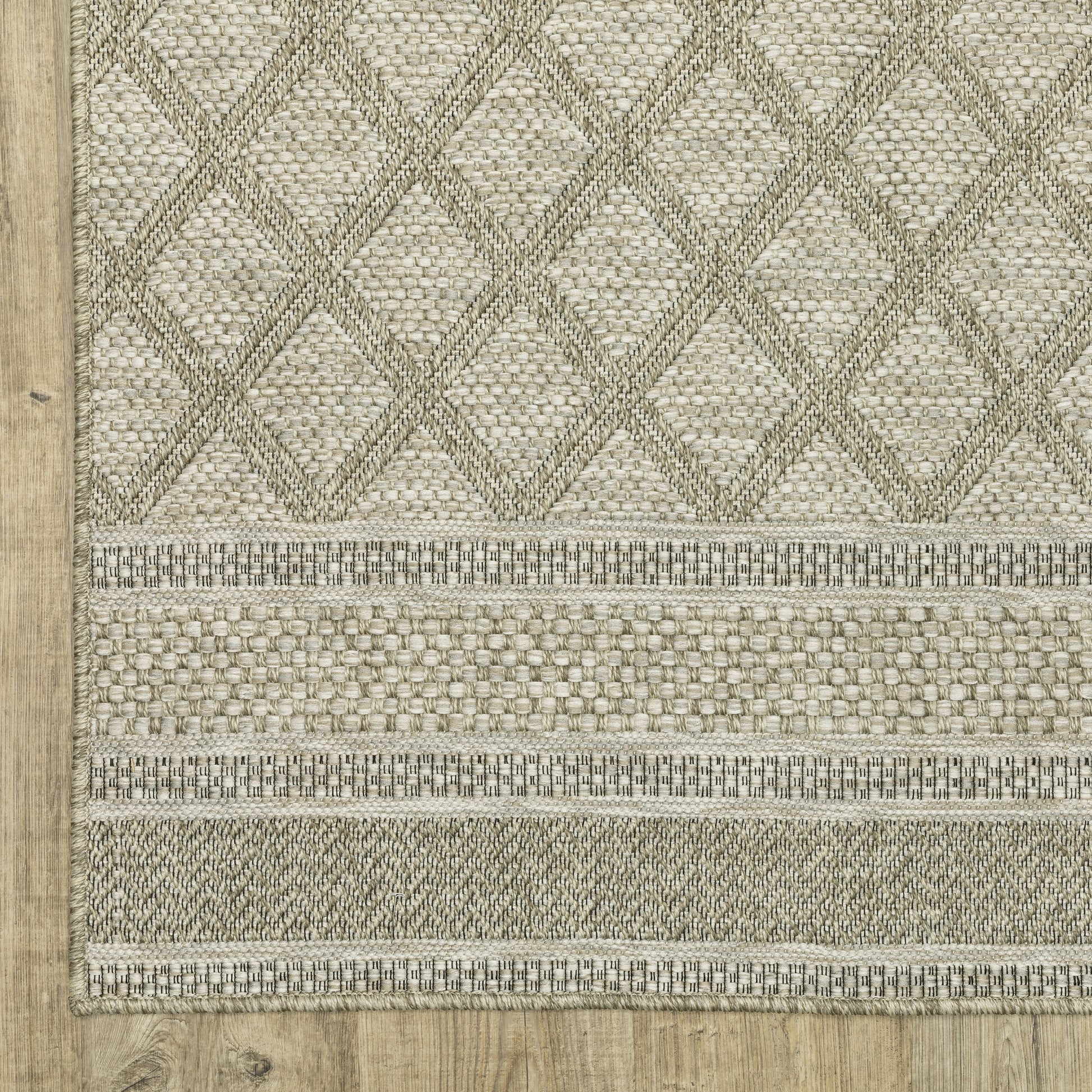 Oriental Weavers Tortuga  Tan Black Casual