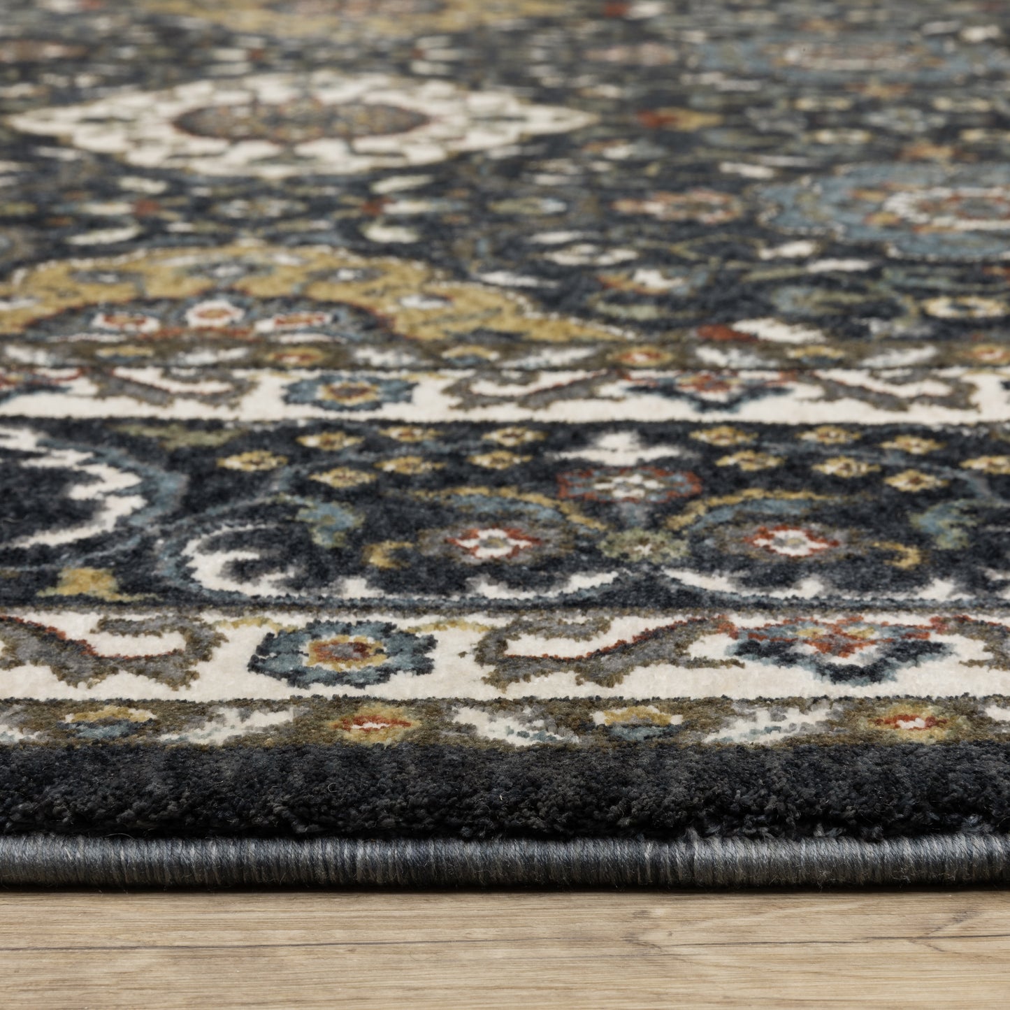 Oriental Weavers Vivian  Navy Gold Traditional