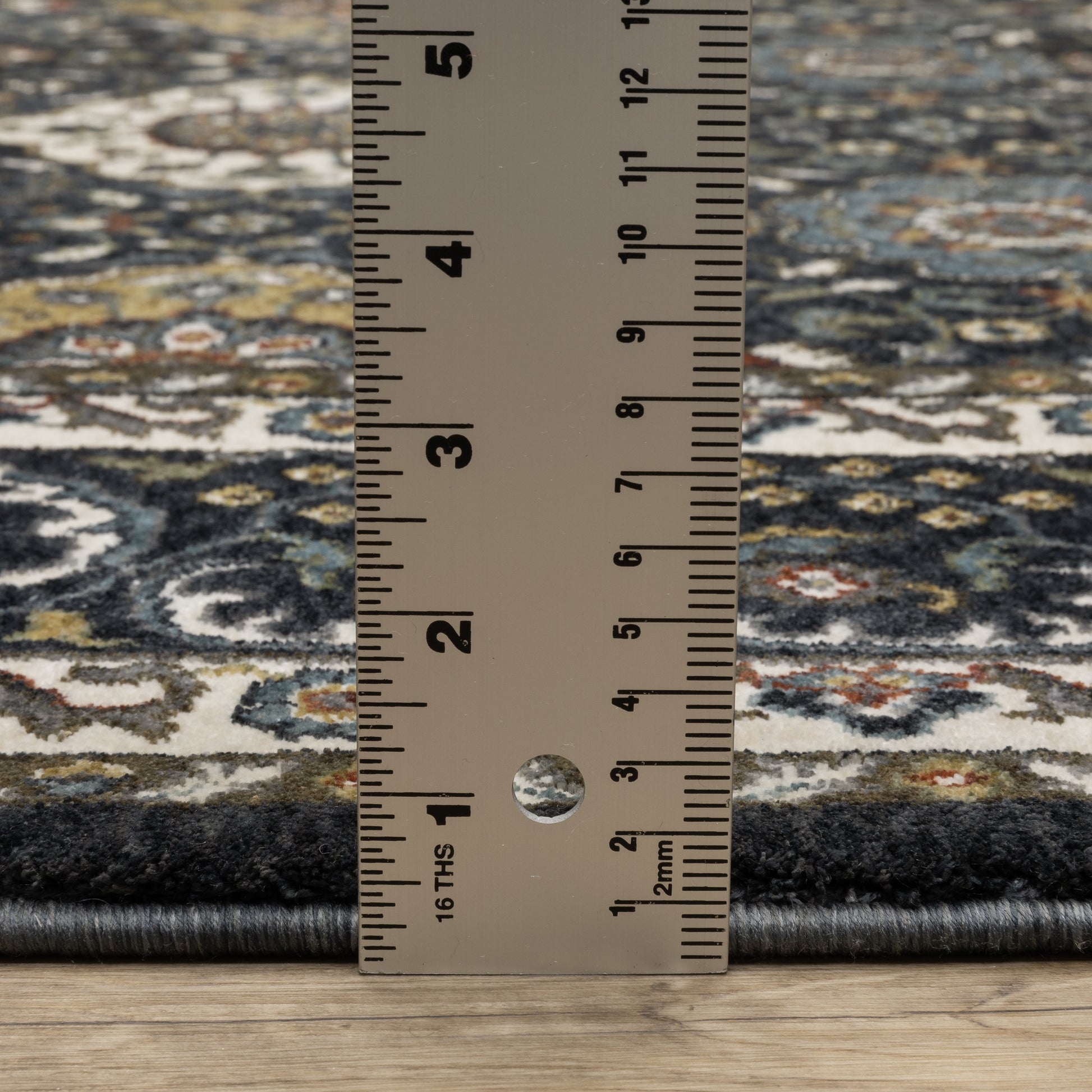 Oriental Weavers Vivian  Navy Gold Traditional