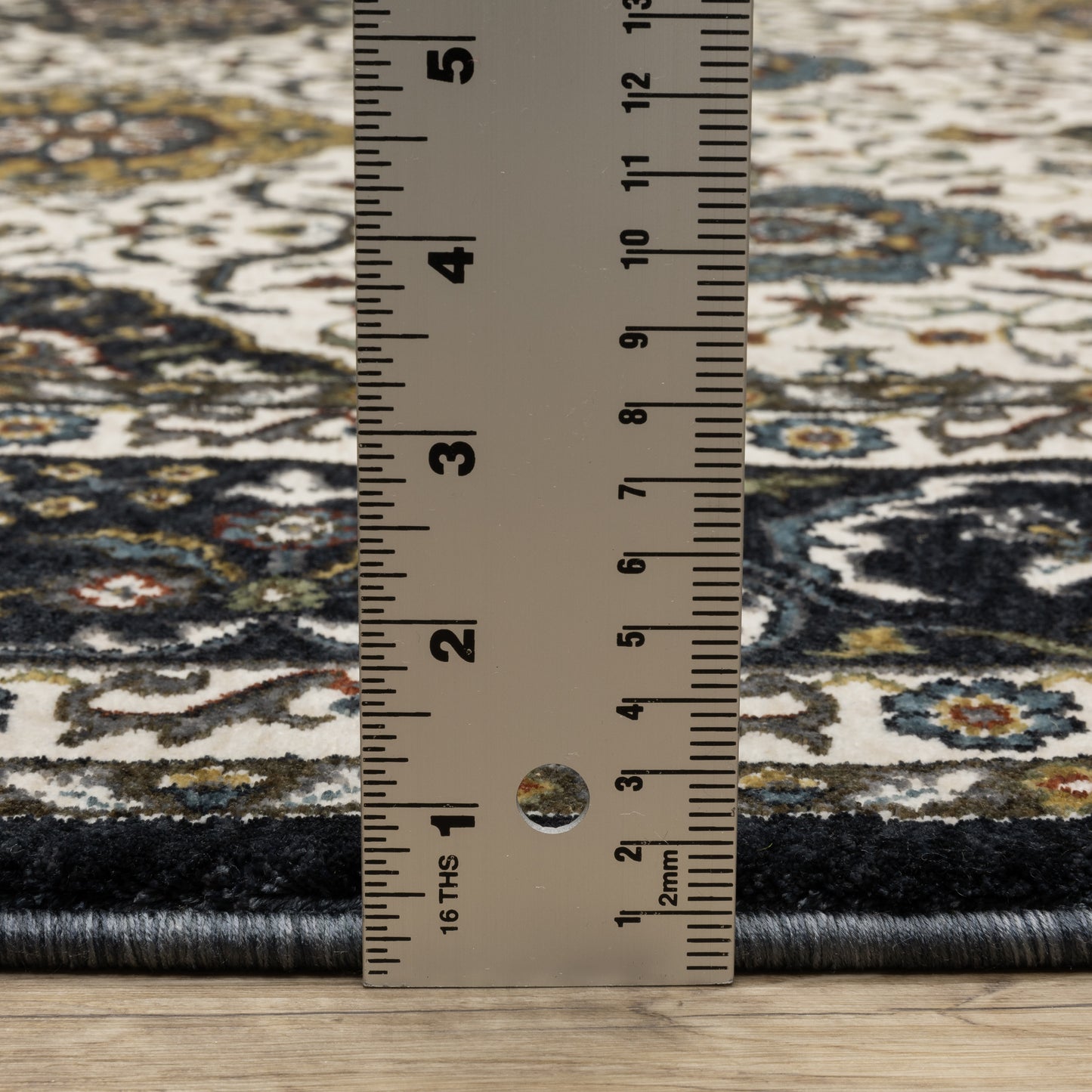 Oriental Weavers Vivian  Ivory Navy Traditional