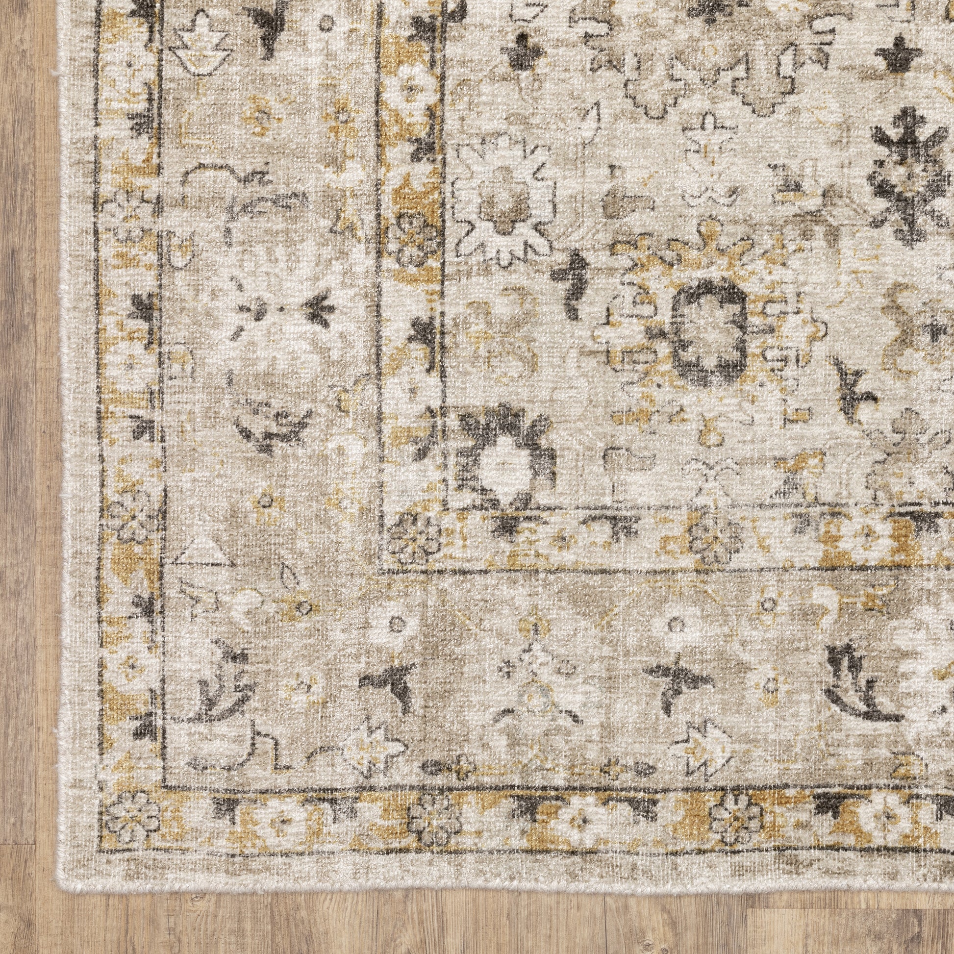 Oriental Weavers Windham  Beige Gold Traditional