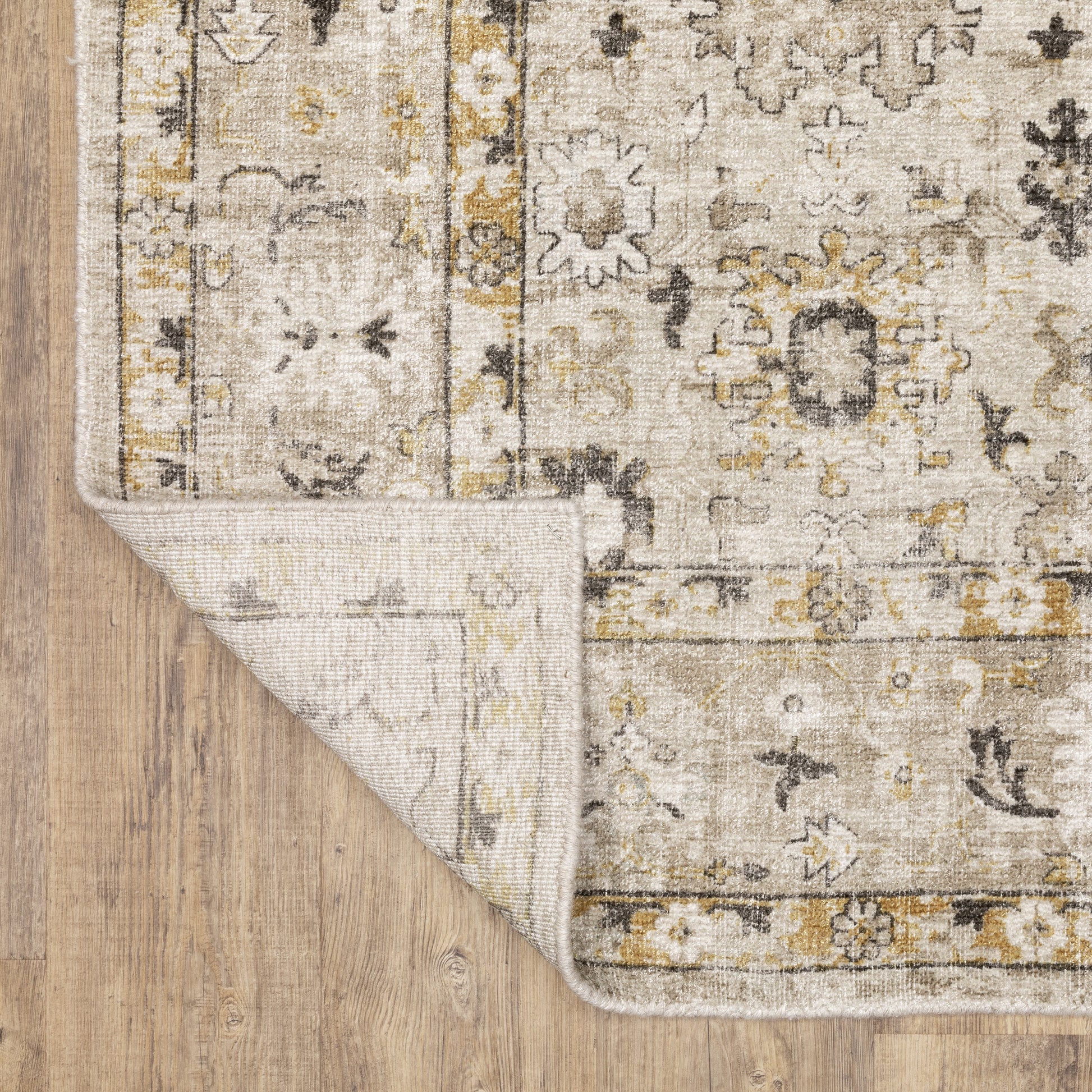 Oriental Weavers Windham  Beige Gold Traditional
