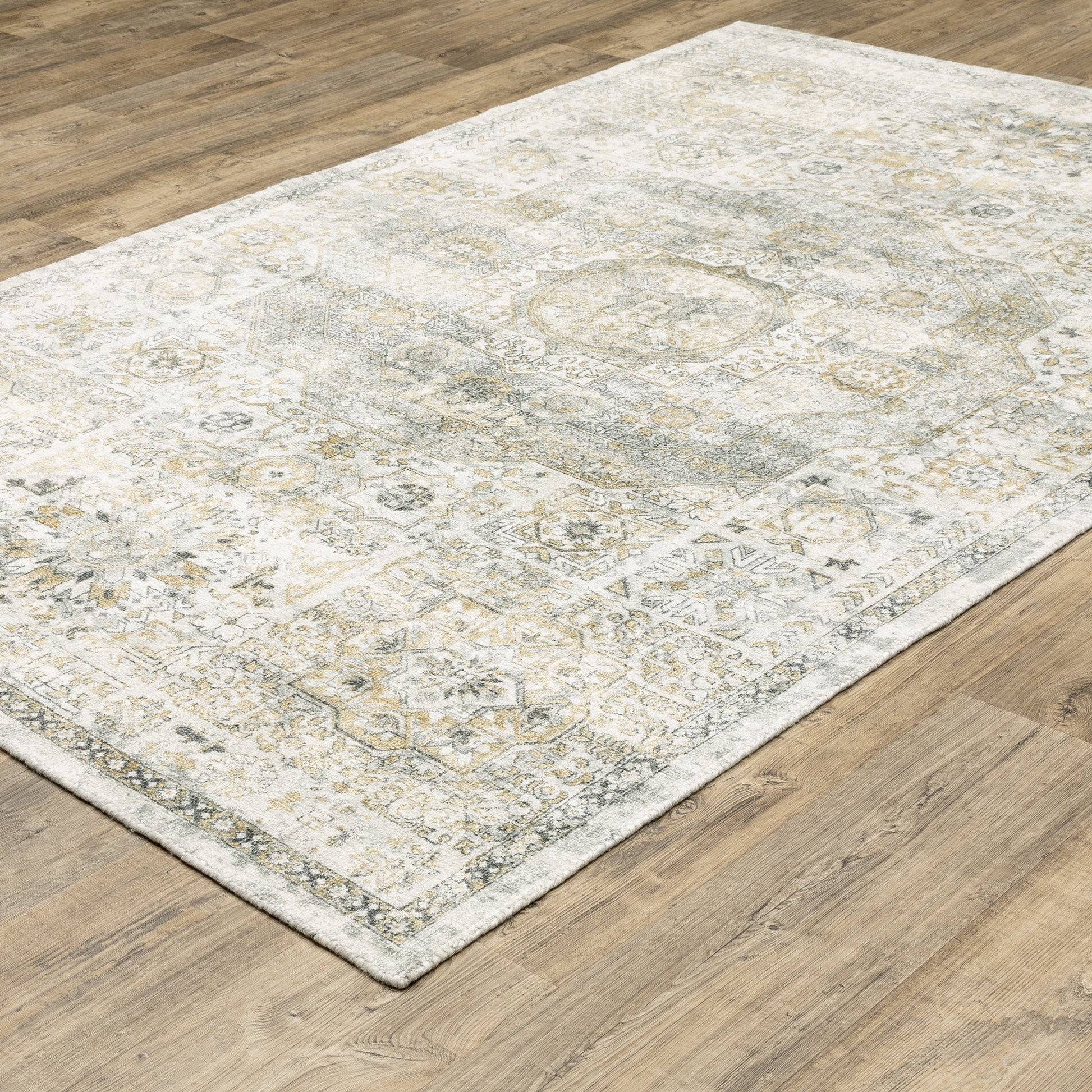 Oriental Weavers Windham  Grey Gold Traditional