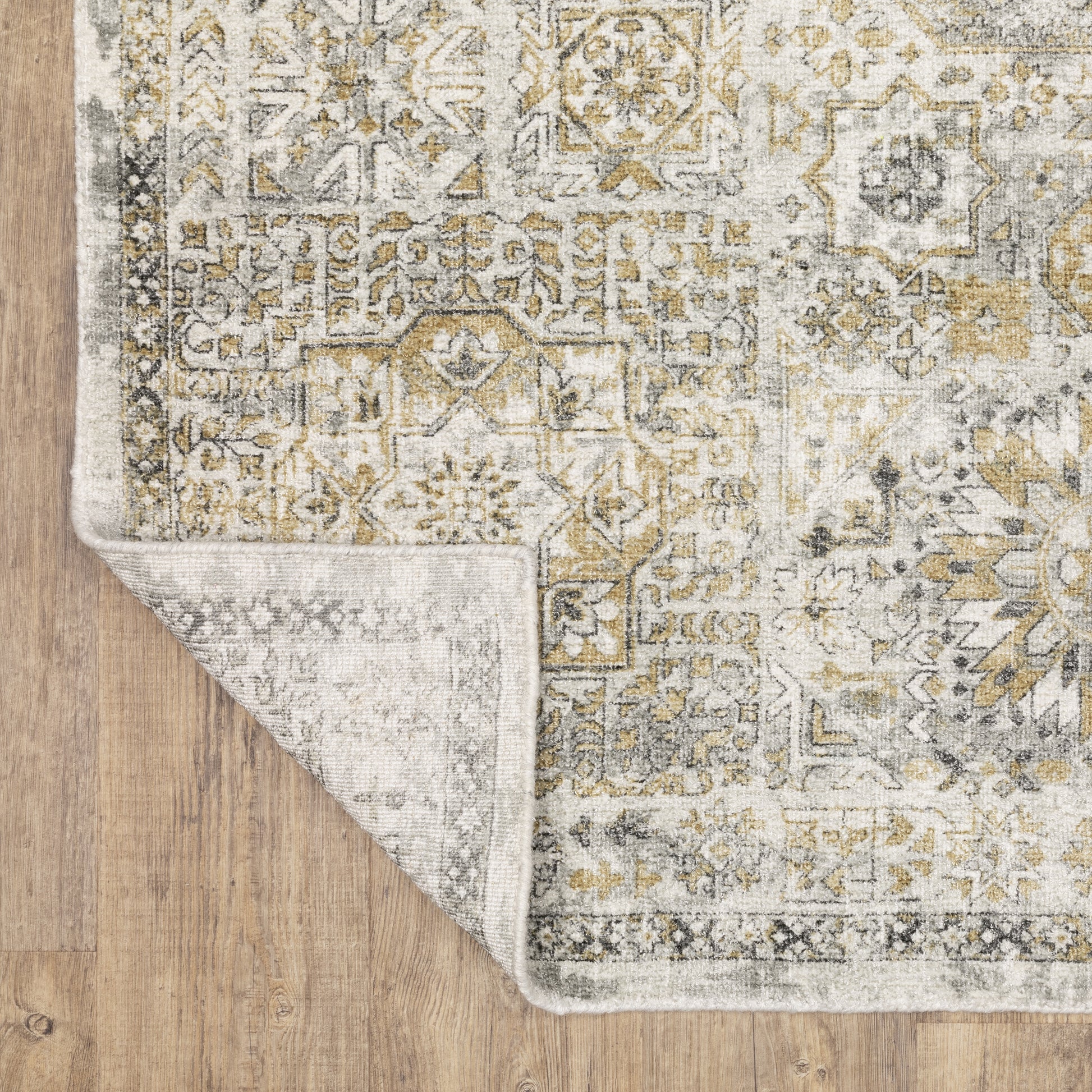 Oriental Weavers Windham  Grey Gold Traditional