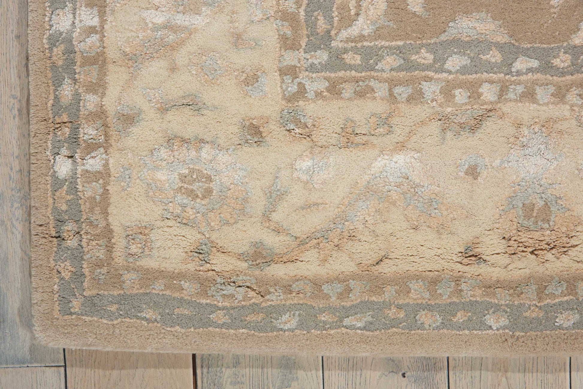 Nourison Home Symphony  Latte  Transitional