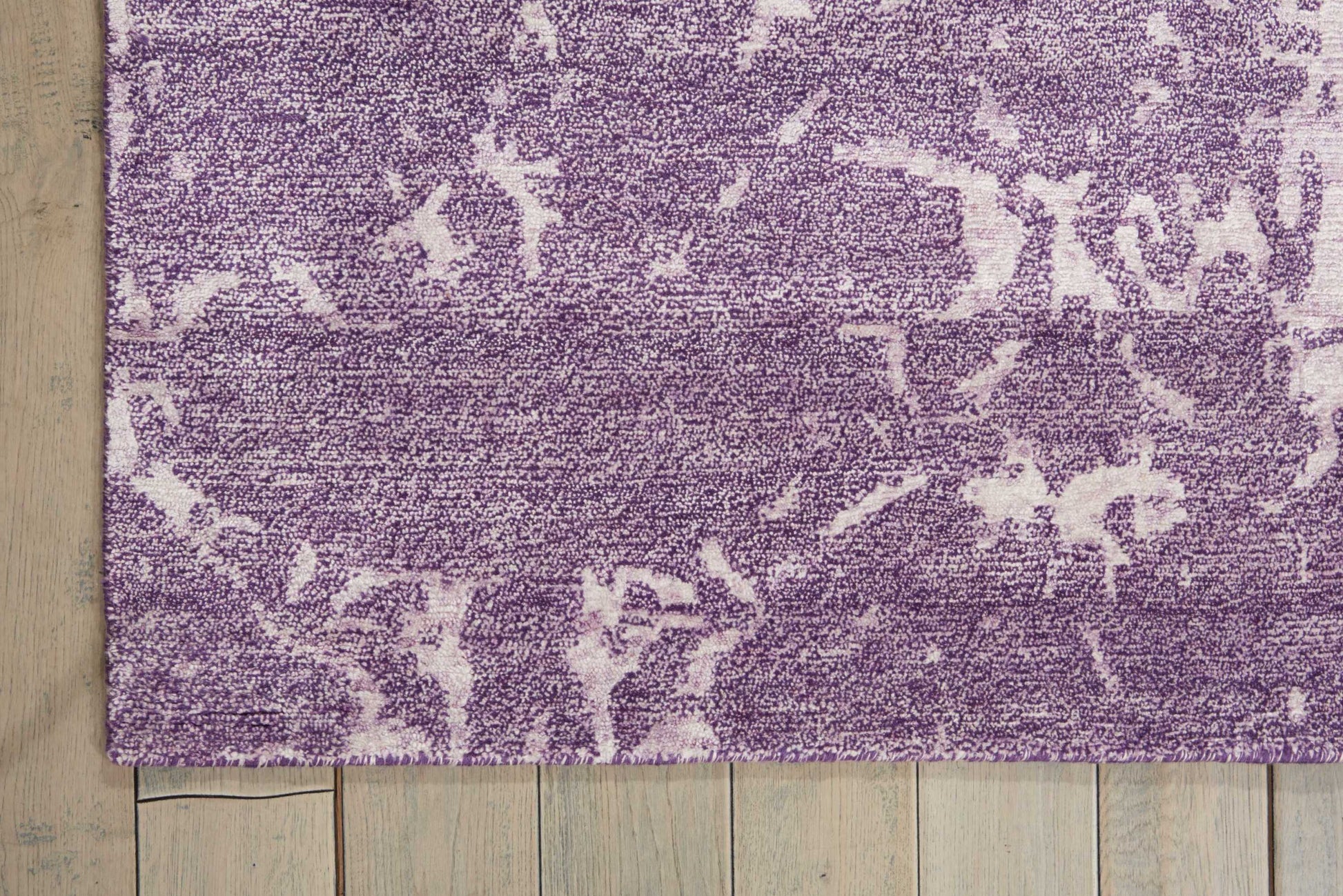 Nourison Home Silk Shadows  Amethyst  Transitional