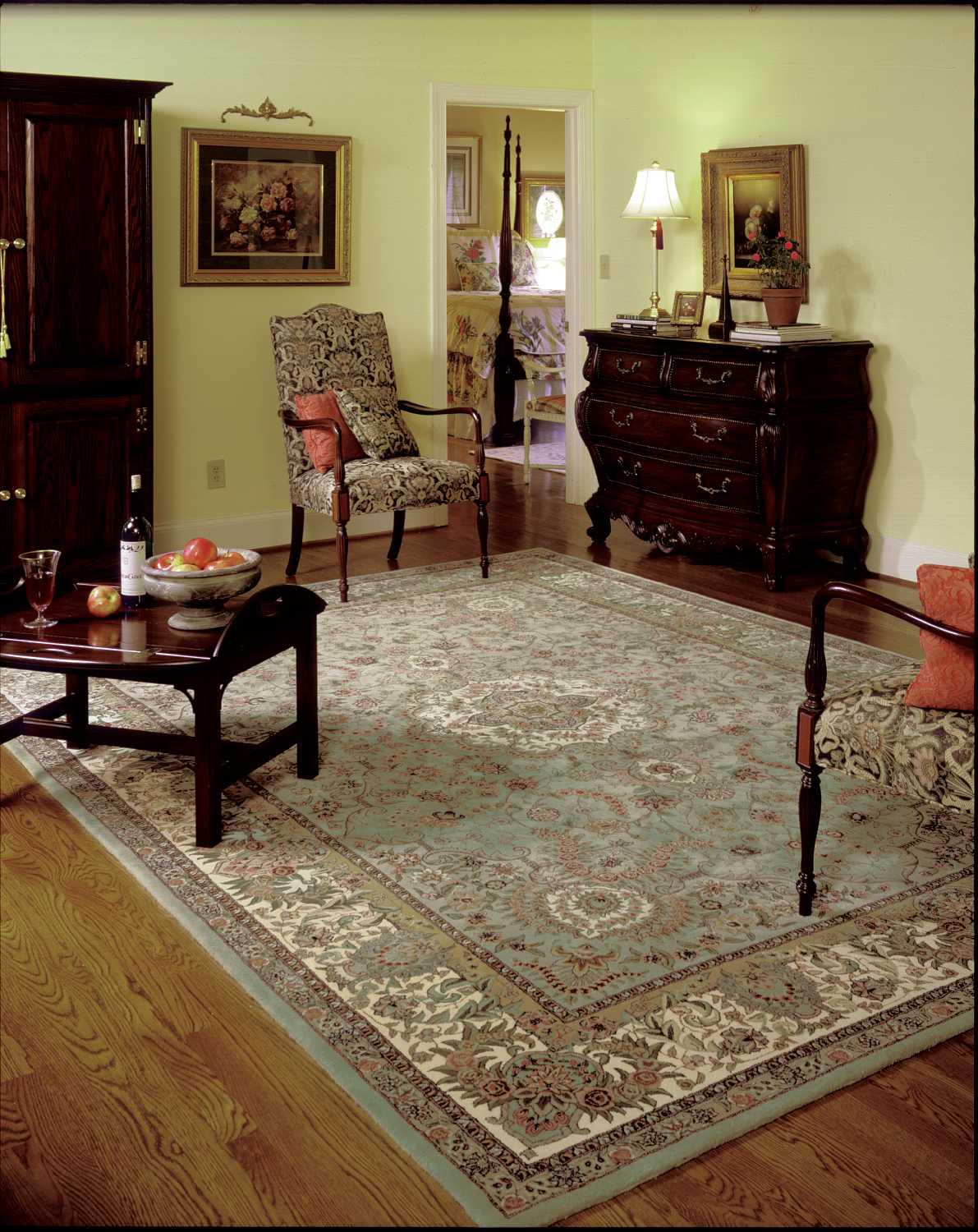 Nourison Home Nourison 2000  Light Green  Traditional