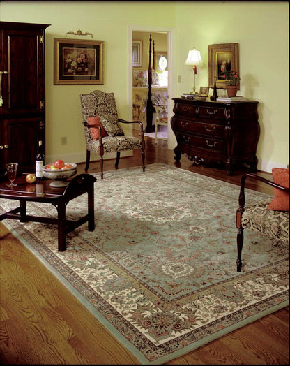 Nourison Home Nourison 2000  Light Green  Traditional