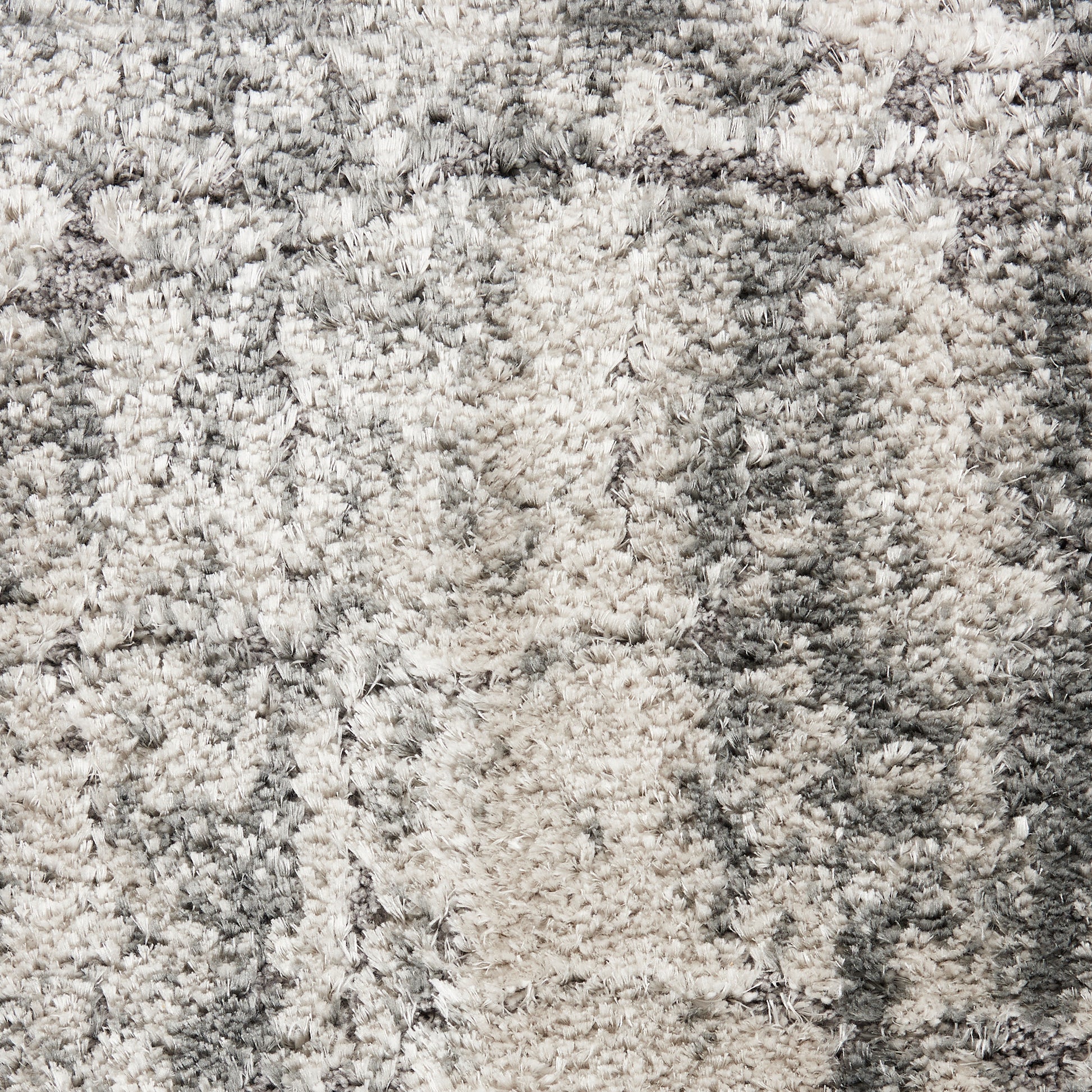 Nourison Home Dreamy Shag  Ivory Charcoal  Contemporary