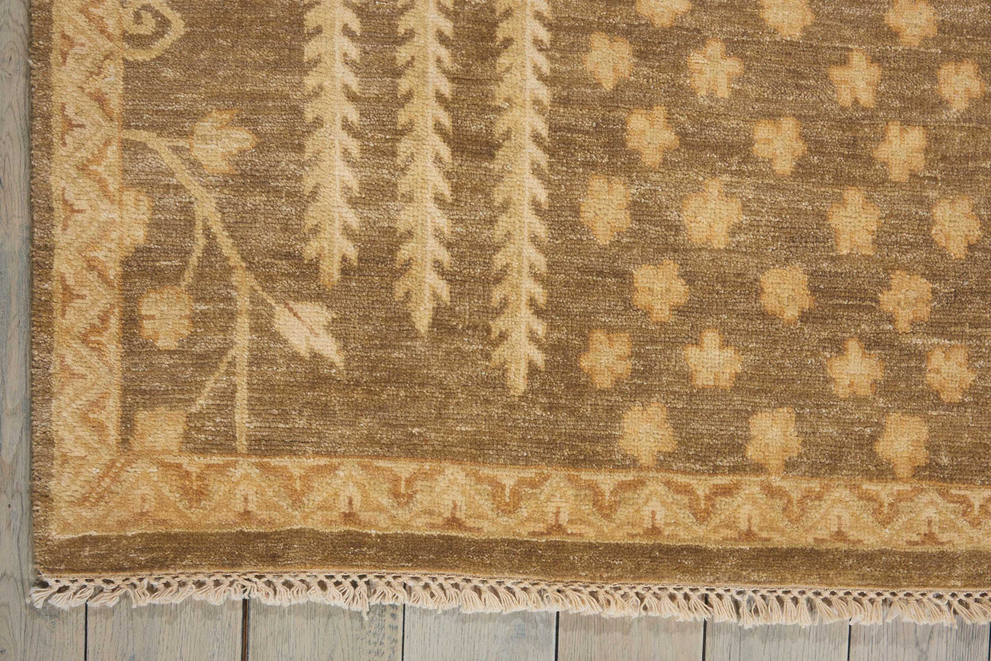 Nourison Home Grand Estate  Mushroom  Traditional