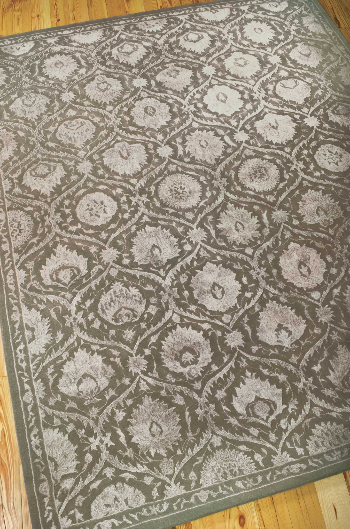 Nourison Home Regal  Cobblestone  Traditional