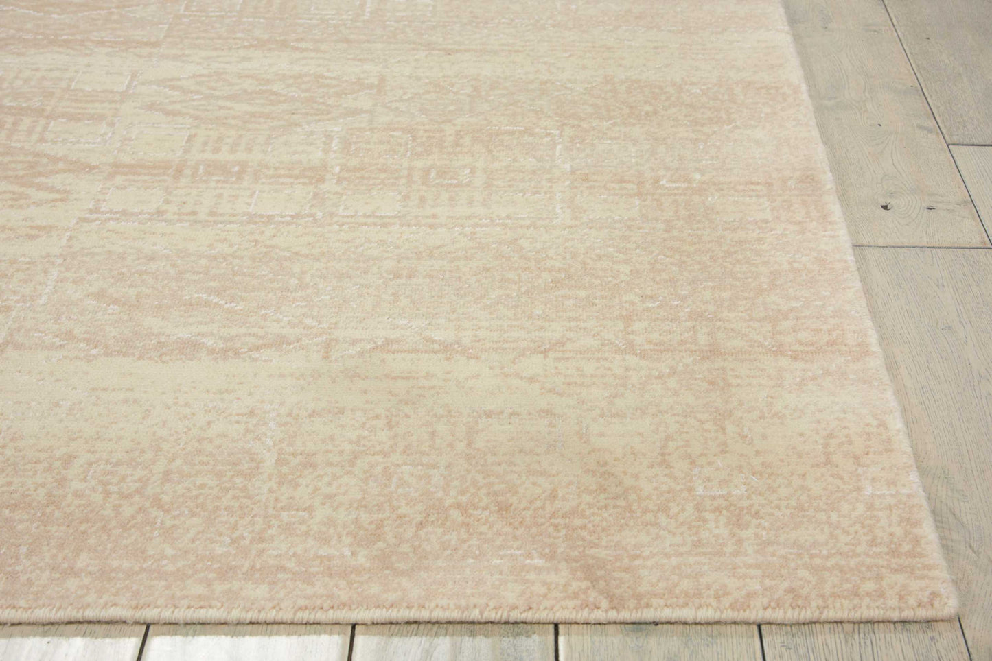 Nourison Home Silk Elements  Bone  Traditional