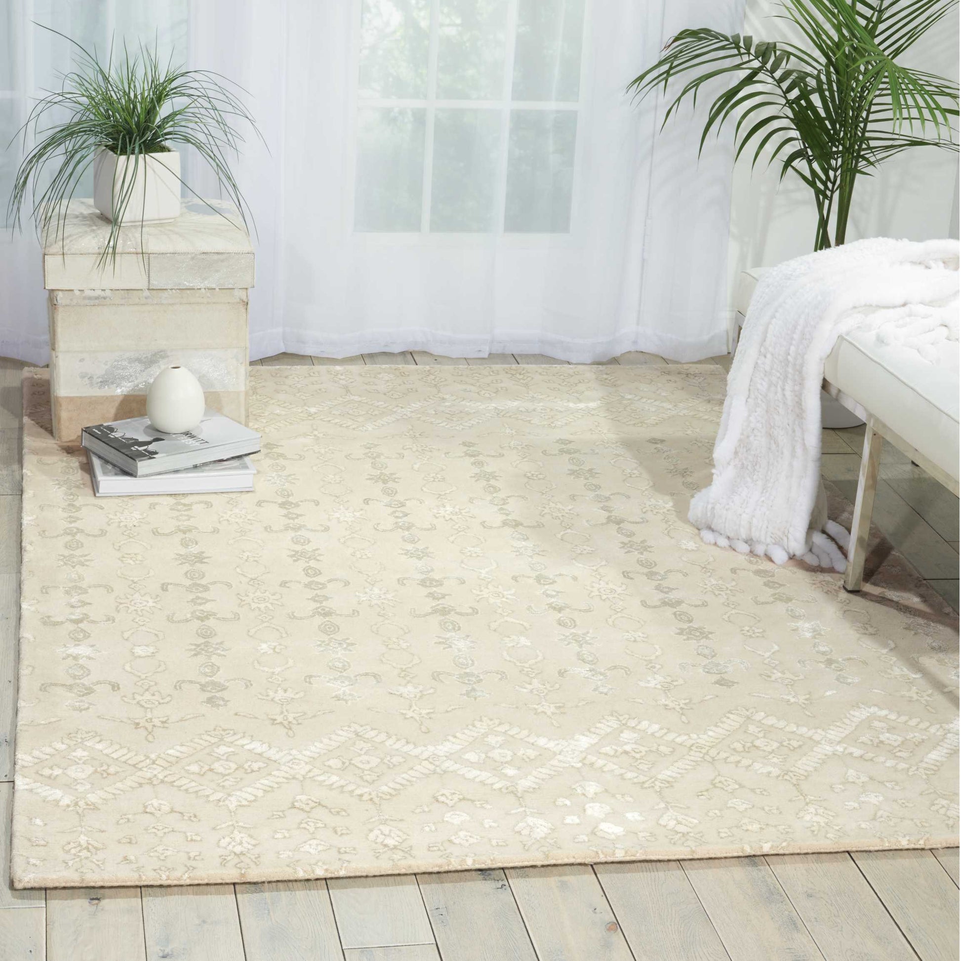 Nourison Home Symphony  Ivory  Transitional