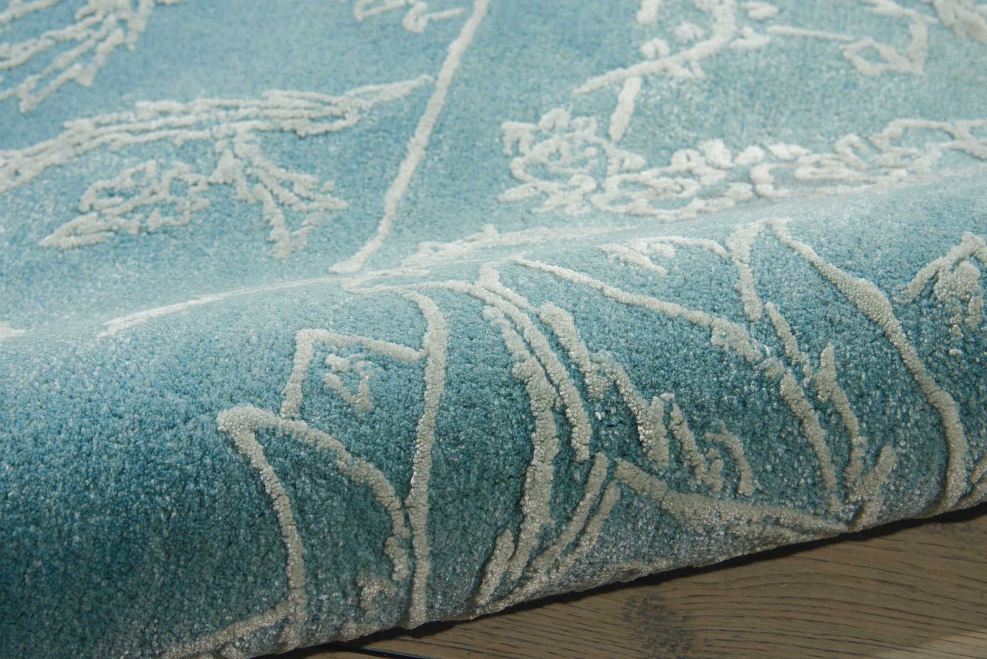 Nourison Home Opaline  Aqua  Transitional