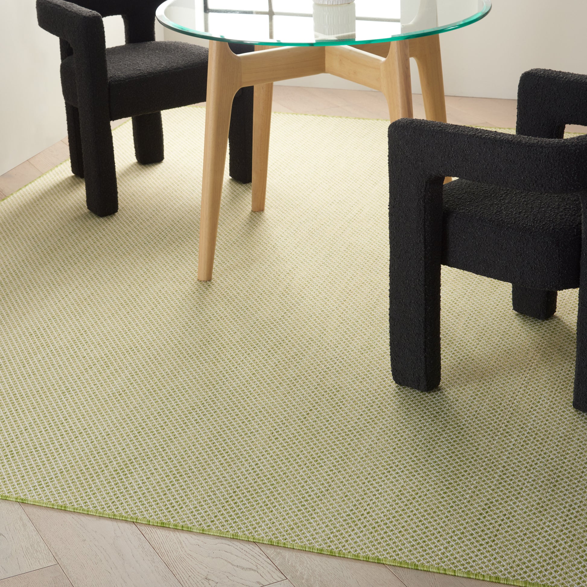 Nourison Home Courtyard  Ivory Green  Contemporary