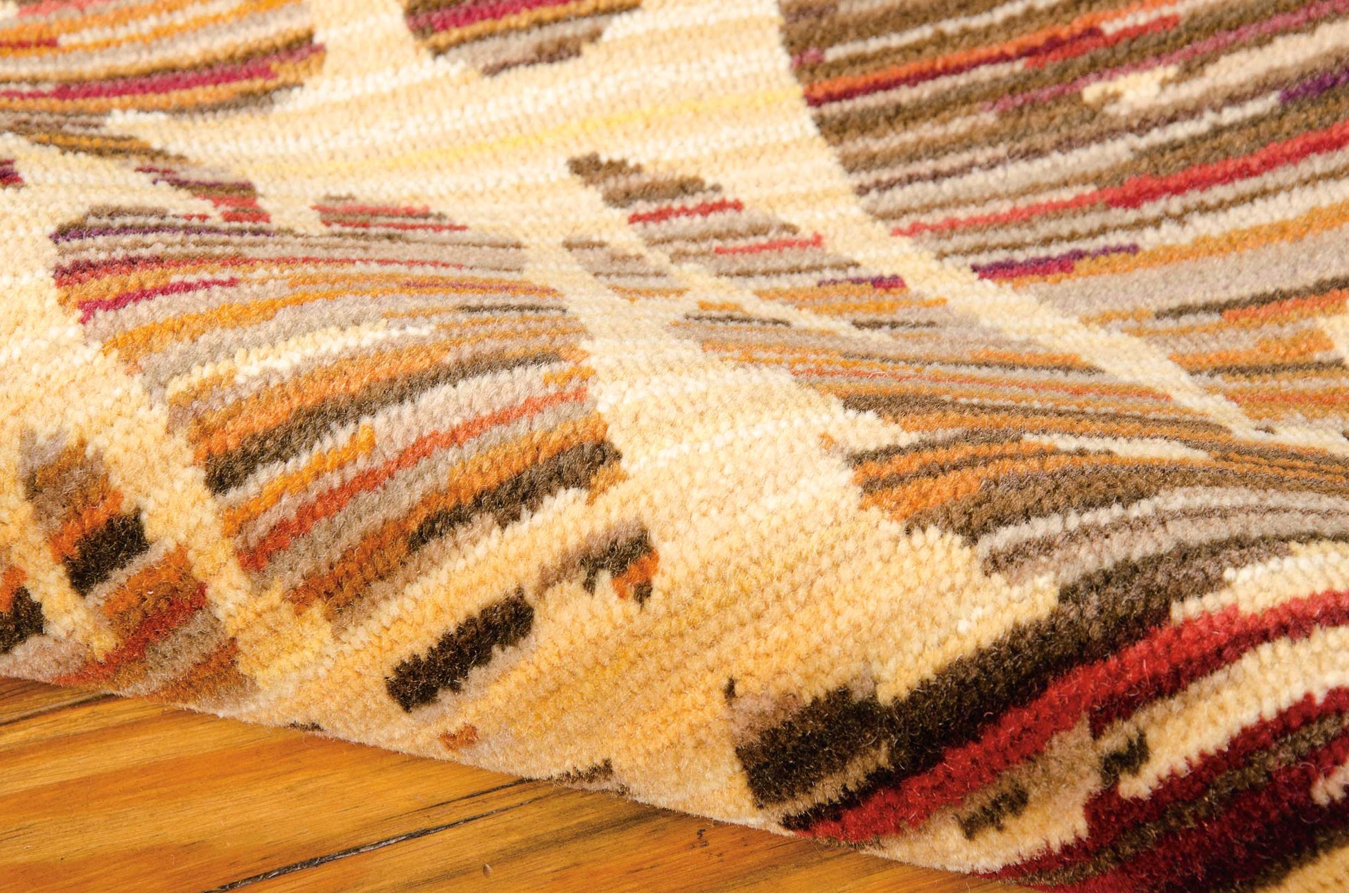 Nourison Home Rhapsody  Sunrise  Transitional