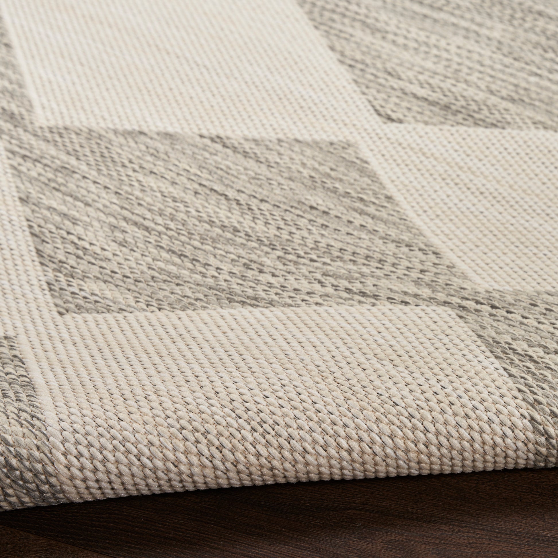 Nourison Home Positano  Light Grey  Contemporary