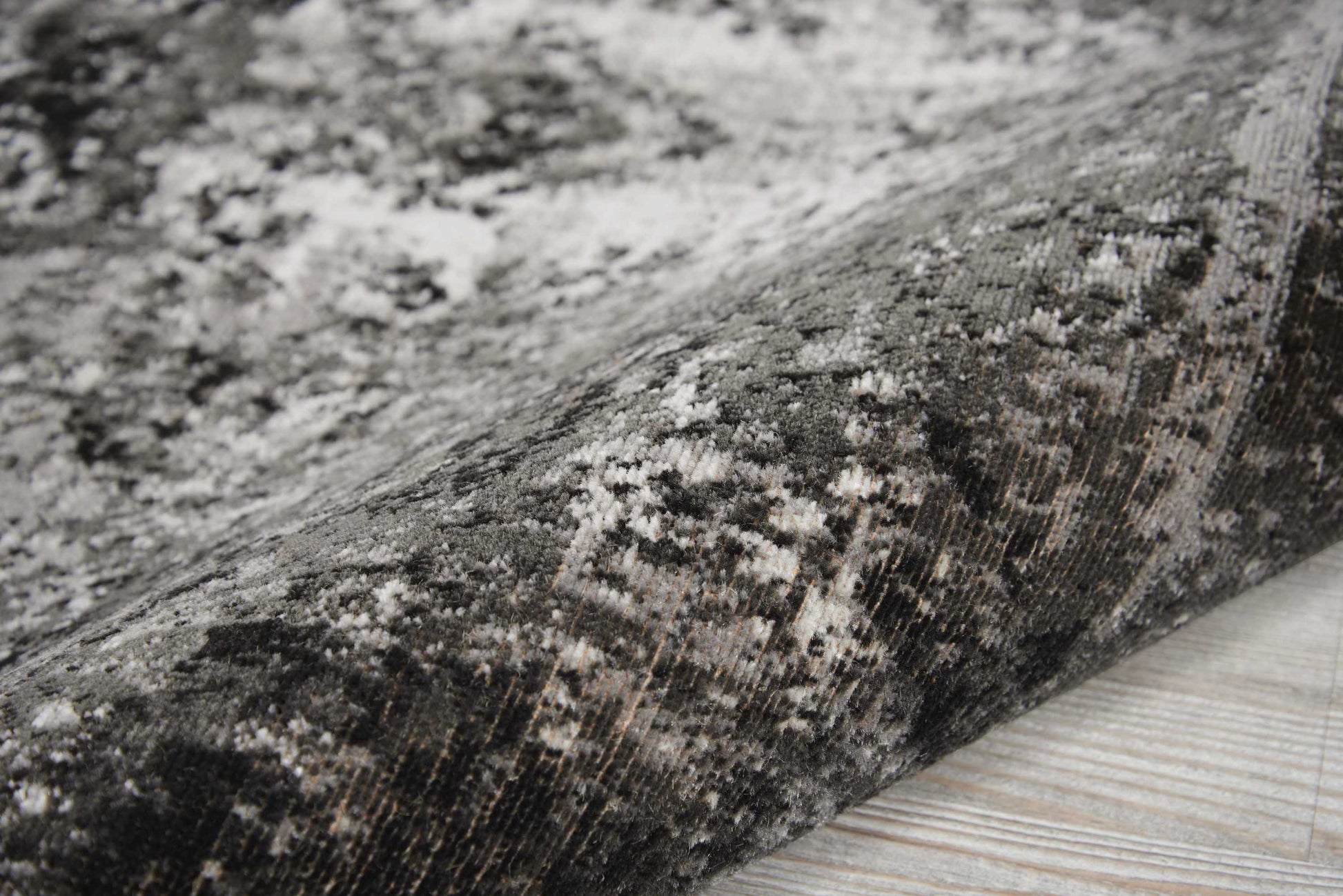 Nourison Home Aria  Charcoal  Traditional