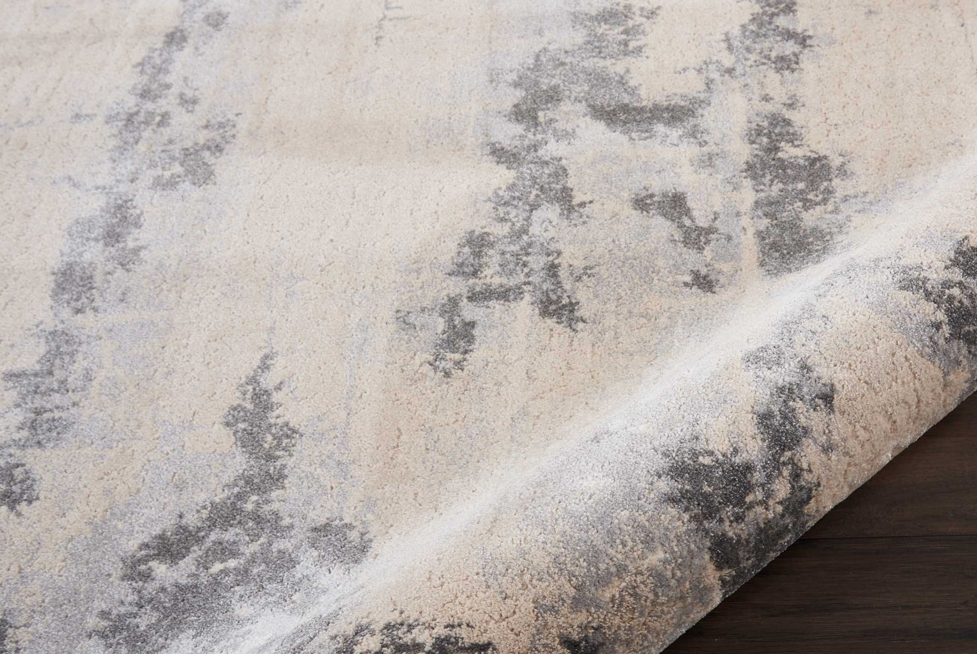 Nourison Home Heritage  Beige  Contemporary