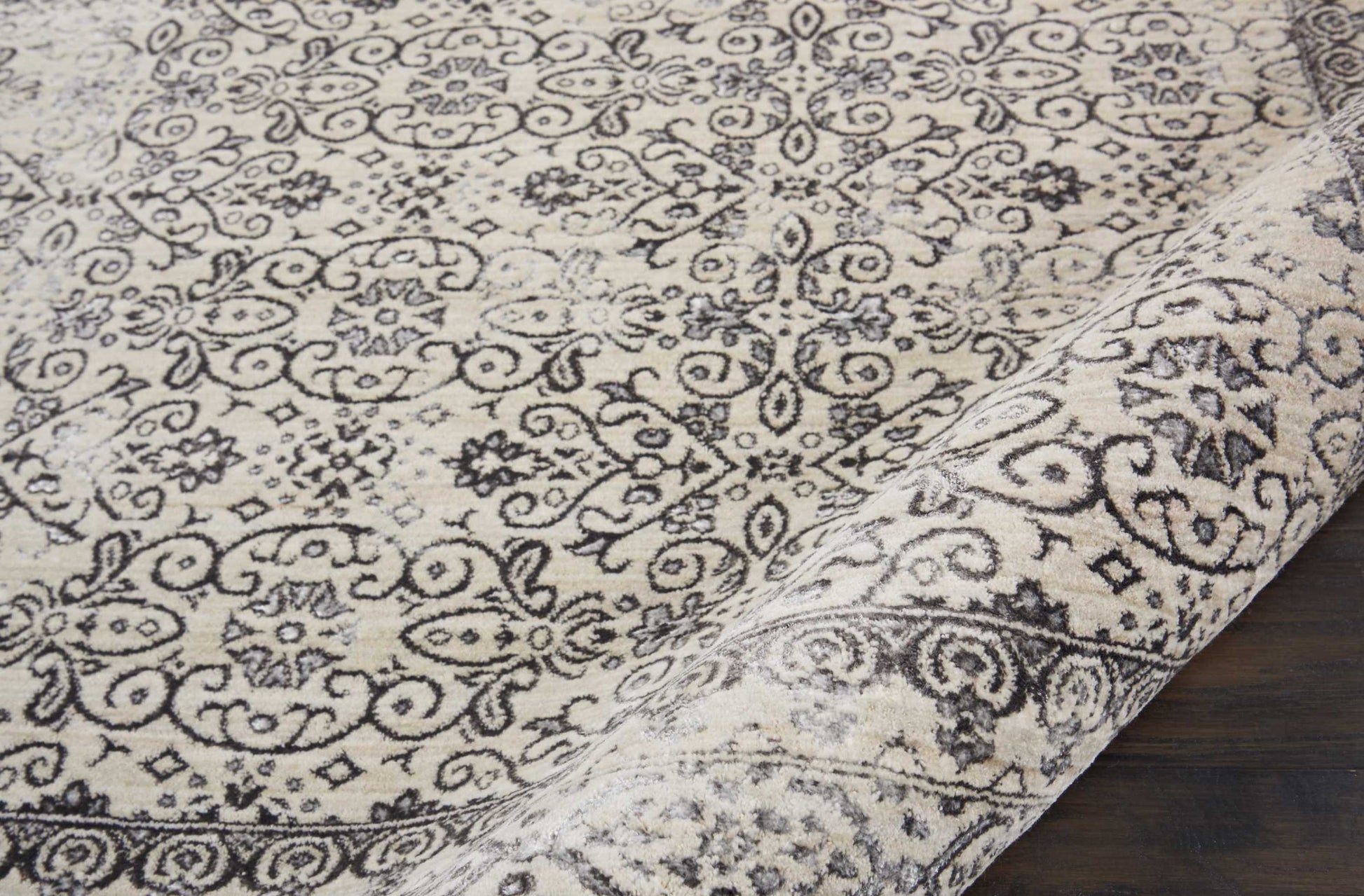 Nourison Home Silver Screen  Grey  Transitional