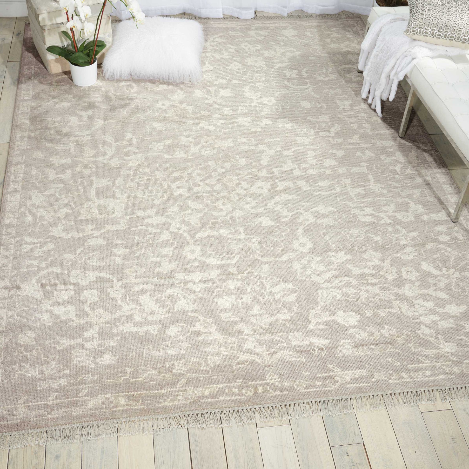 Nourison Home Elan  Silver  Traditional