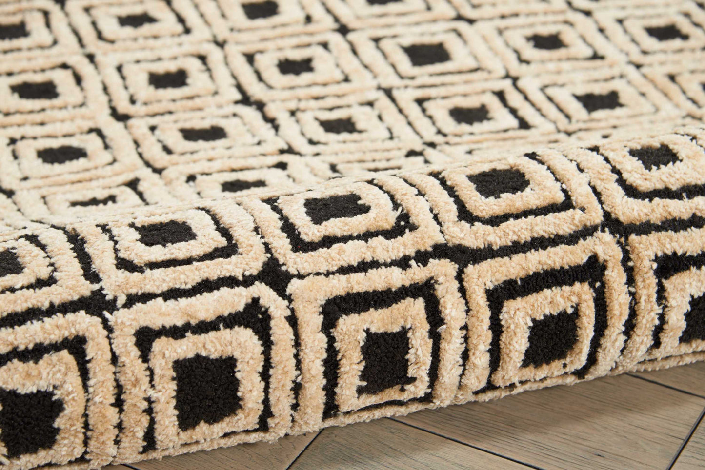Nourison Home Deco Mod  Black Beige  Transitional