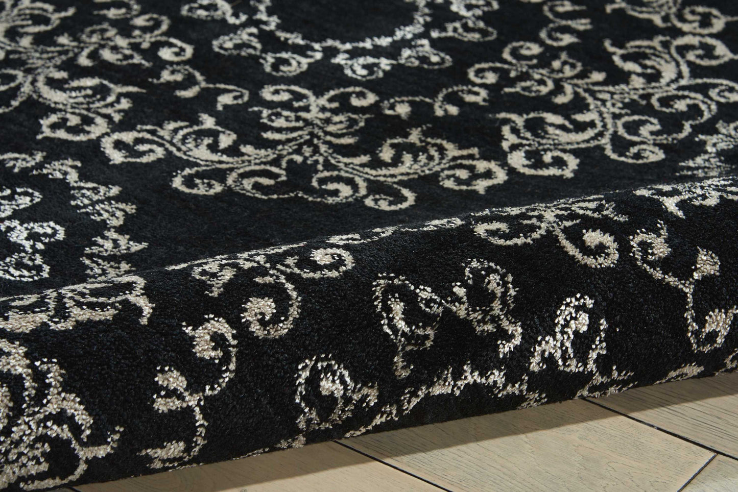 Nourison Home Tranquility  Black  Transitional