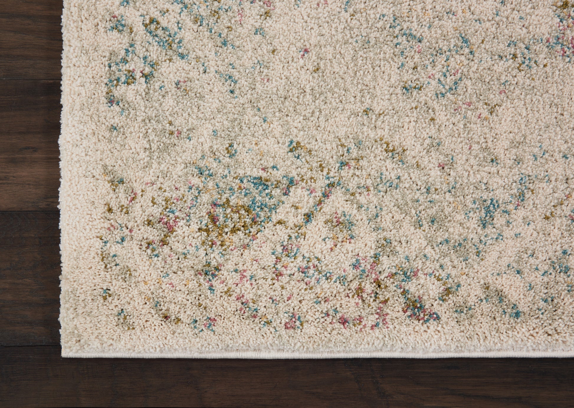 Nourison Home Fusion  Cream  Traditional