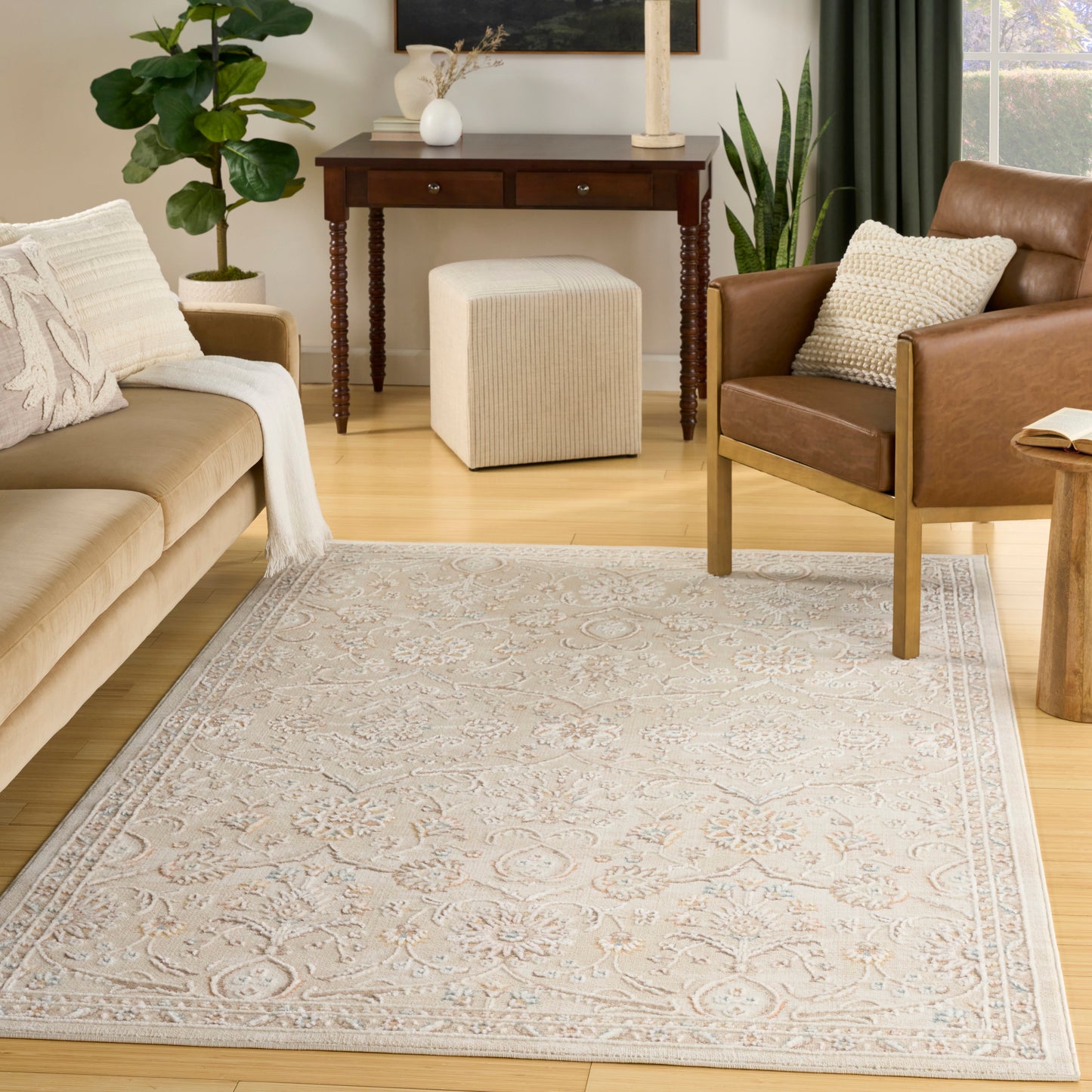Nourison Home Isla  Ivory  Traditional