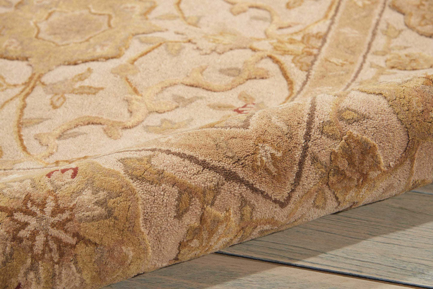 Nourison Home Nourison 3000  Beige  Traditional