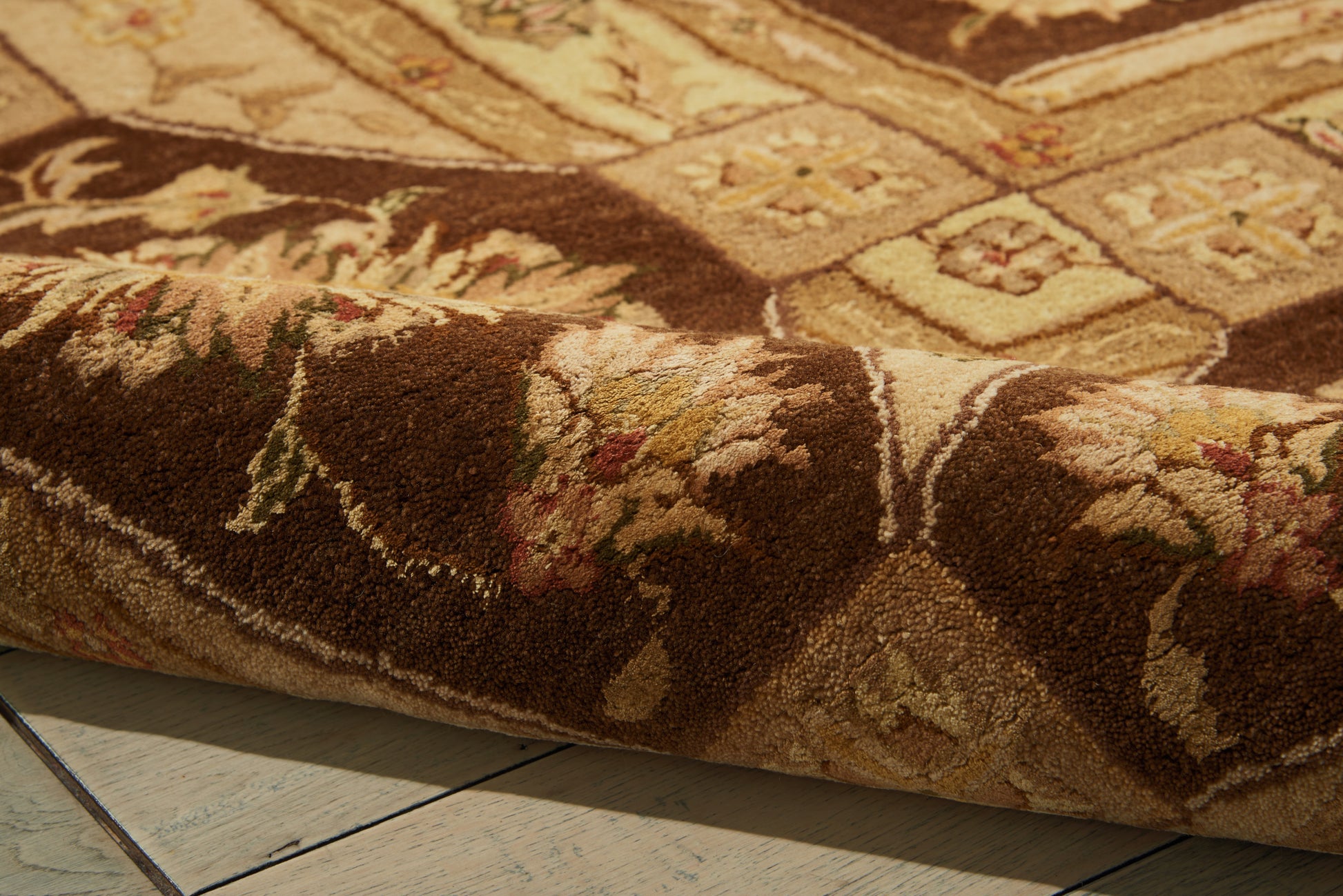 Nourison Home Nourison 3000  Brown  Traditional