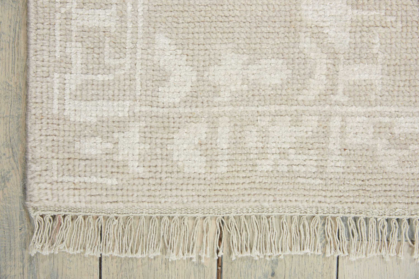 Nourison Home Elan  Light Grey  Traditional