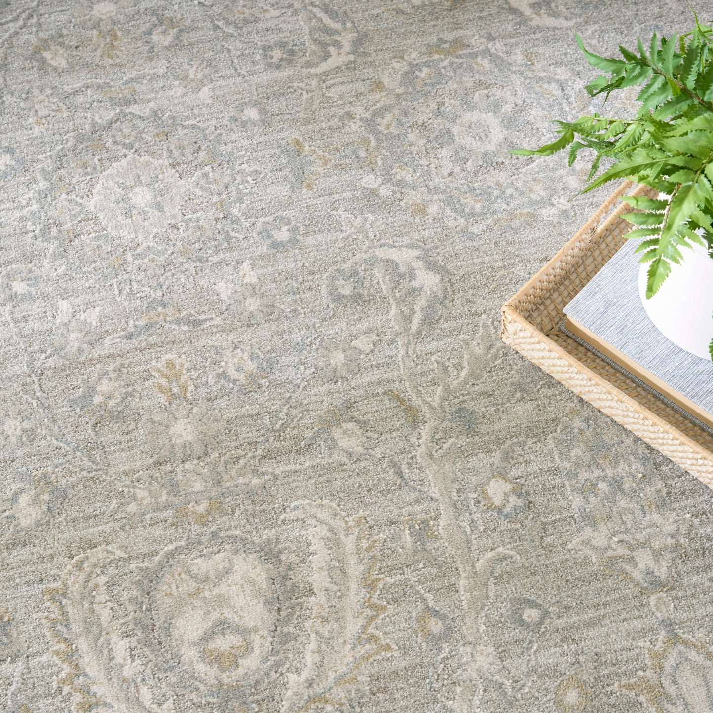 Nourison Home Envy  Grey  Traditional