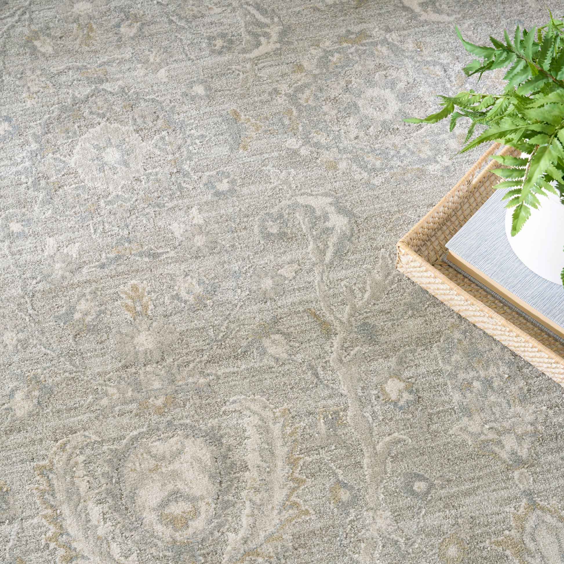 Nourison Home Envy  Grey  Traditional