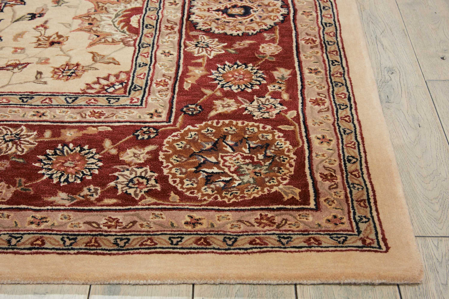 Nourison Home Nourison 2000  Ivory  Traditional