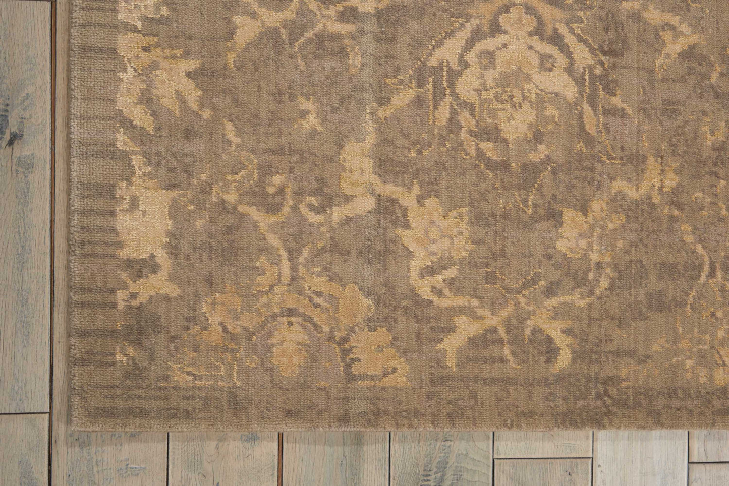 Nourison Home Silken Allure  Moss  Transitional