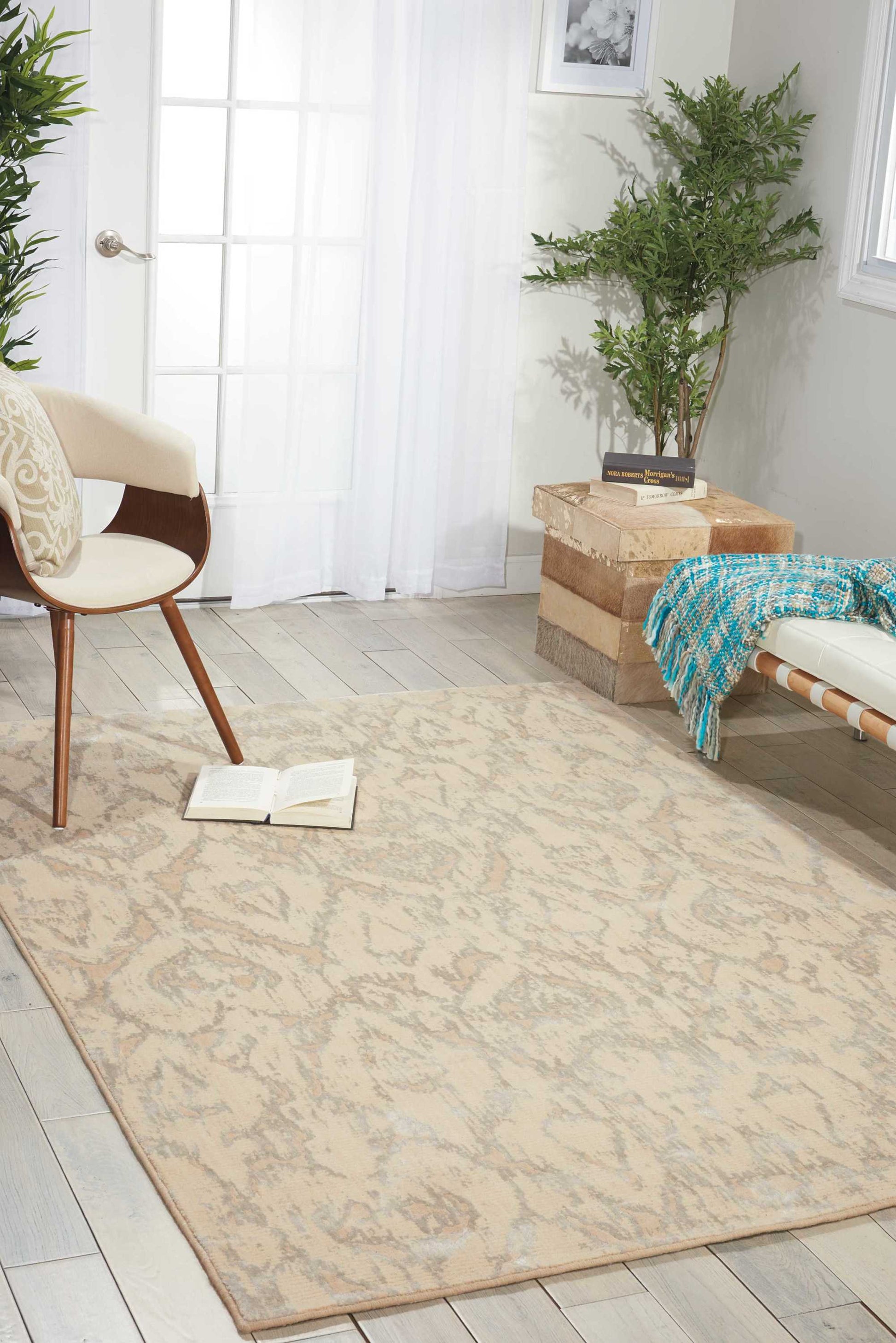 Nourison Home Nepal  Bone  Transitional