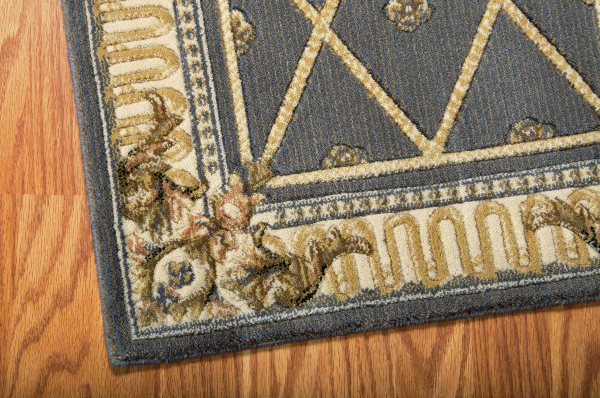 Nourison Home Ashton House  Blue  Traditional