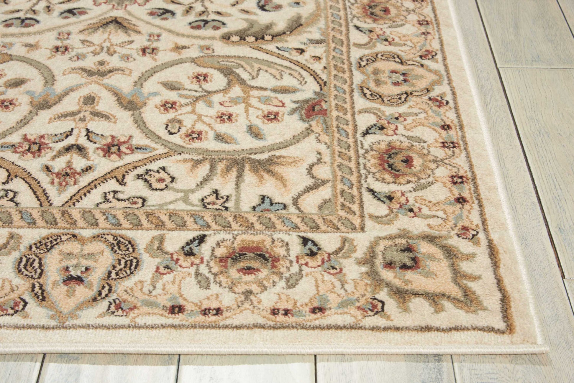 Nourison Home Walden  Ivory  Traditional