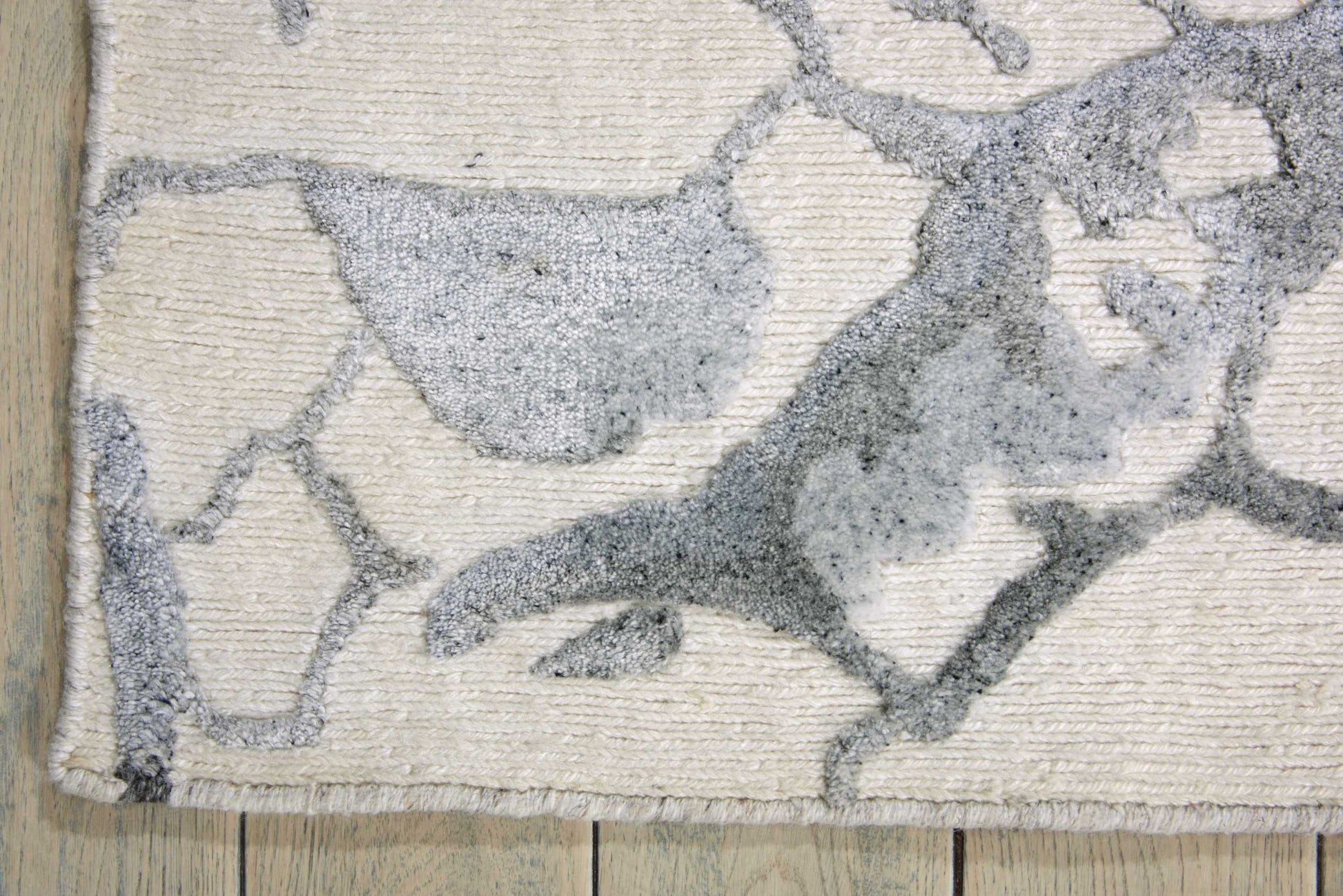 Nourison Home Divine  Ivory  Contemporary