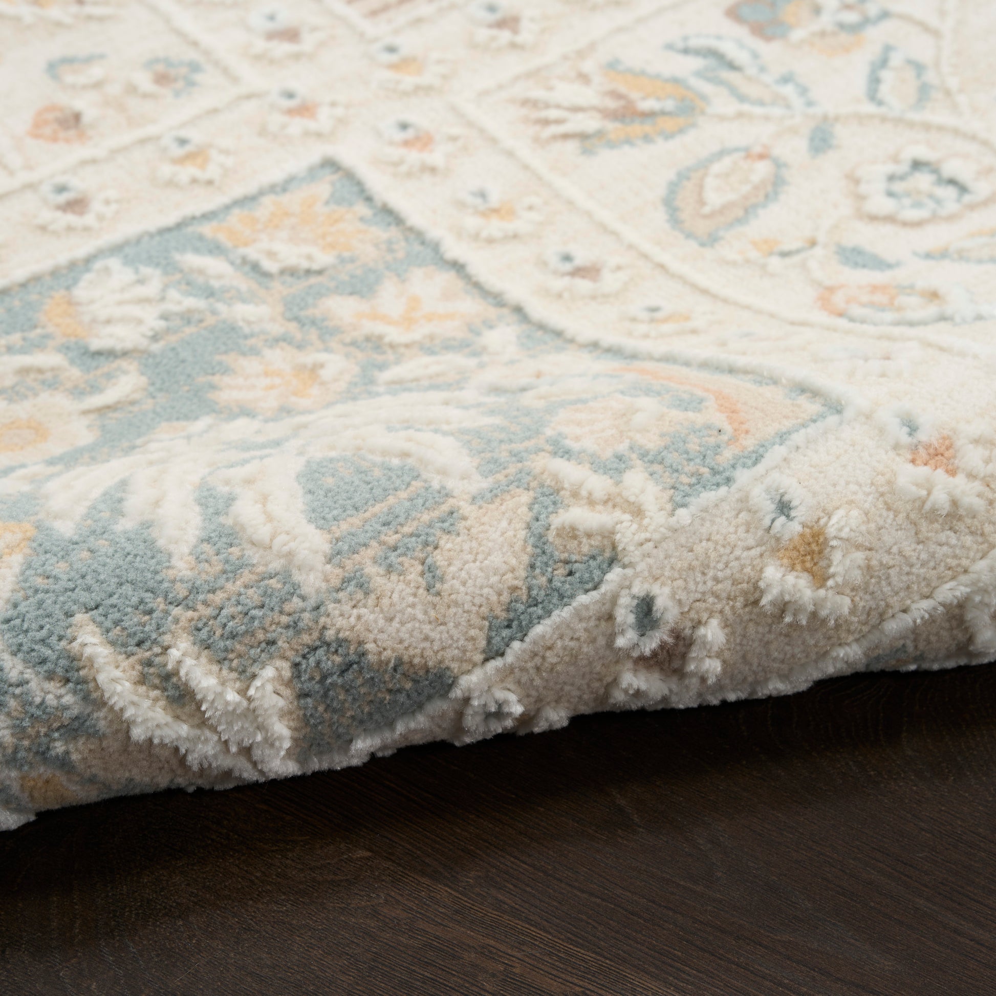 Nourison Home Isla  Multicolor  Traditional