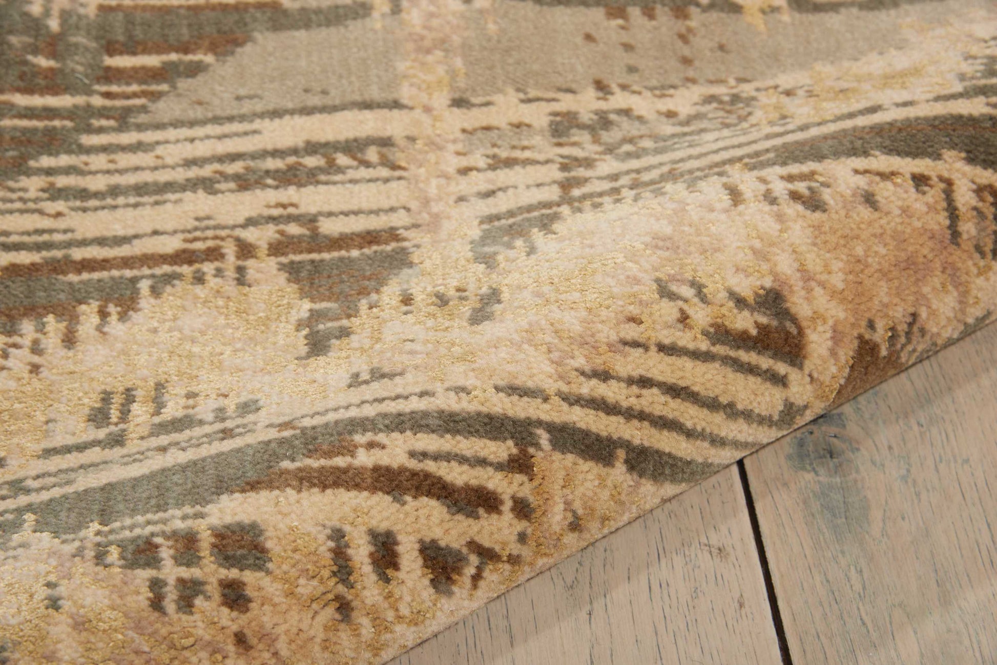 Nourison Home Silken Allure  Multicolor  Contemporary