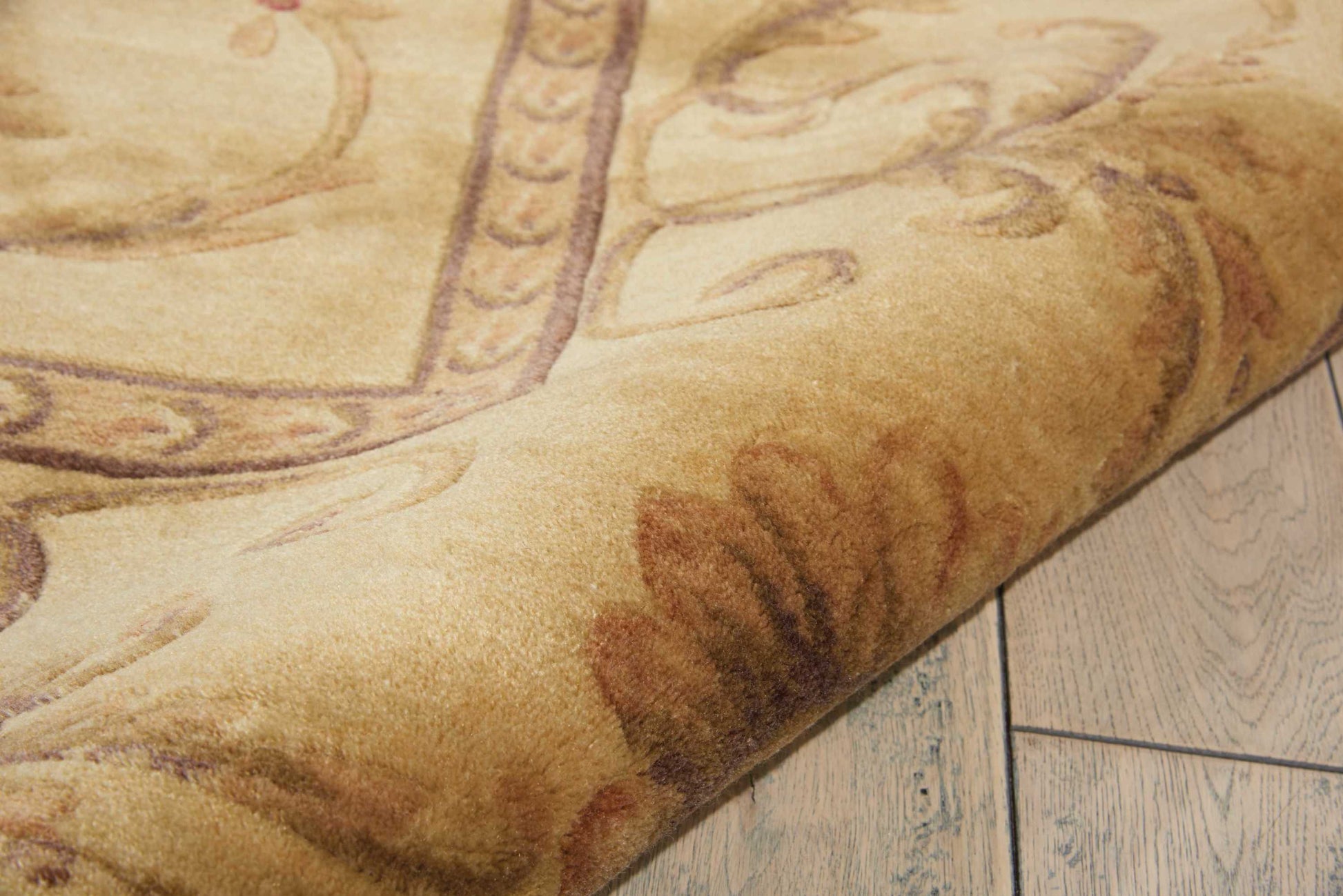 Nourison Home Somerset  Ivory  Traditional