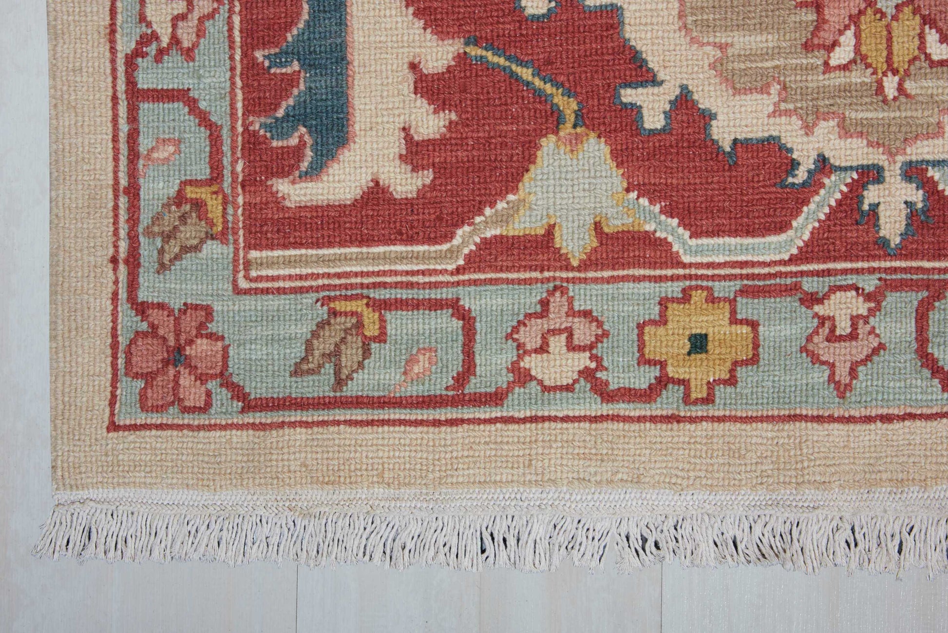 Nourison Home Nourmak  Light Gold  Traditional