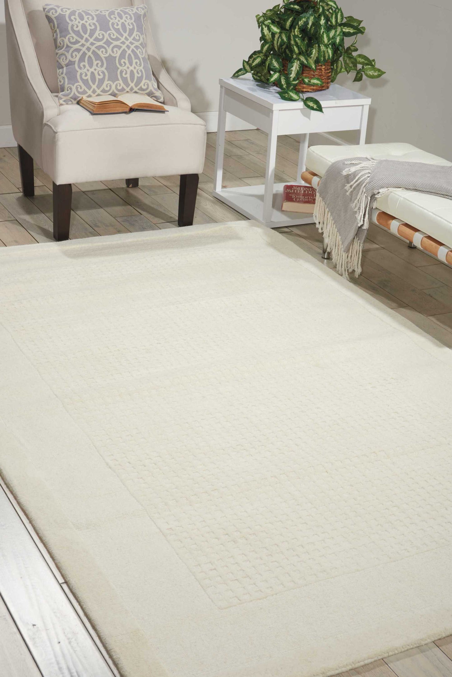 Nourison Home Westport  Ivory  Transitional