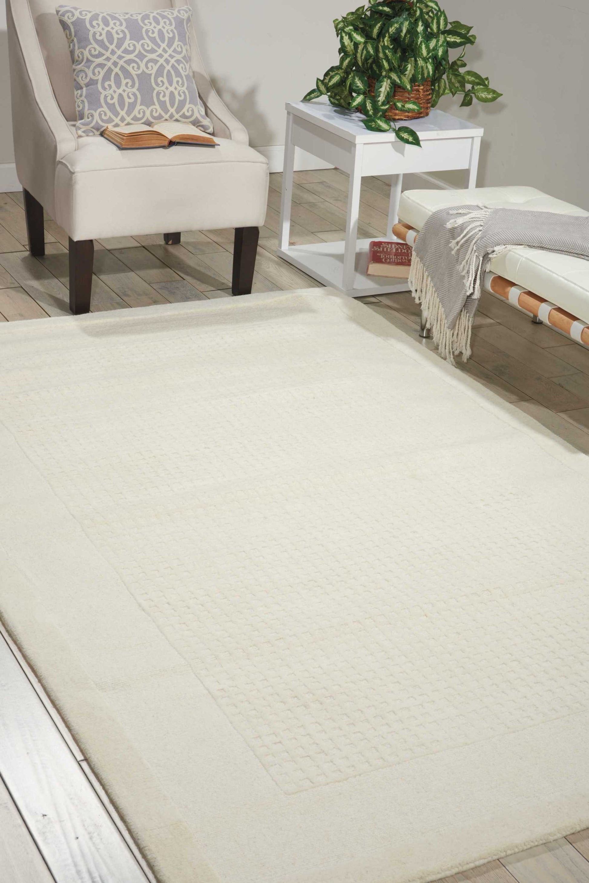 Nourison Home Westport  Ivory  Transitional