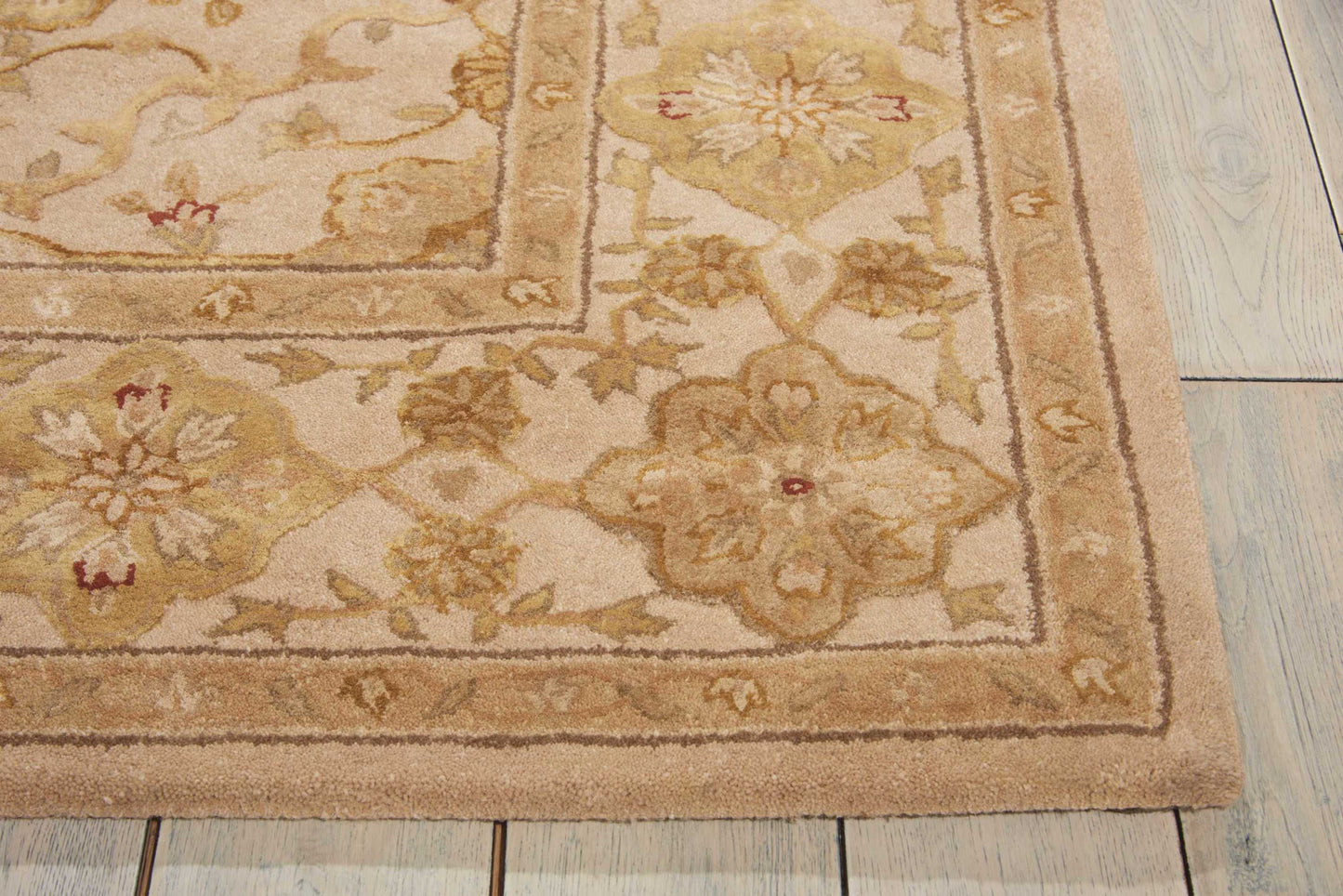 Nourison Home Nourison 3000  Beige  Traditional