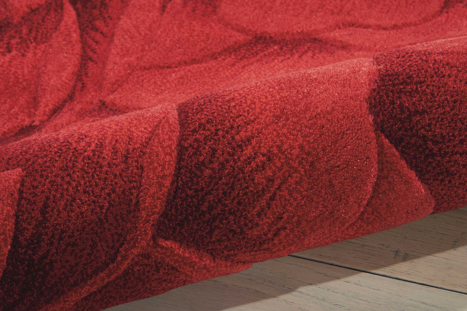 Nourison Home Moda  Crimson  Contemporary