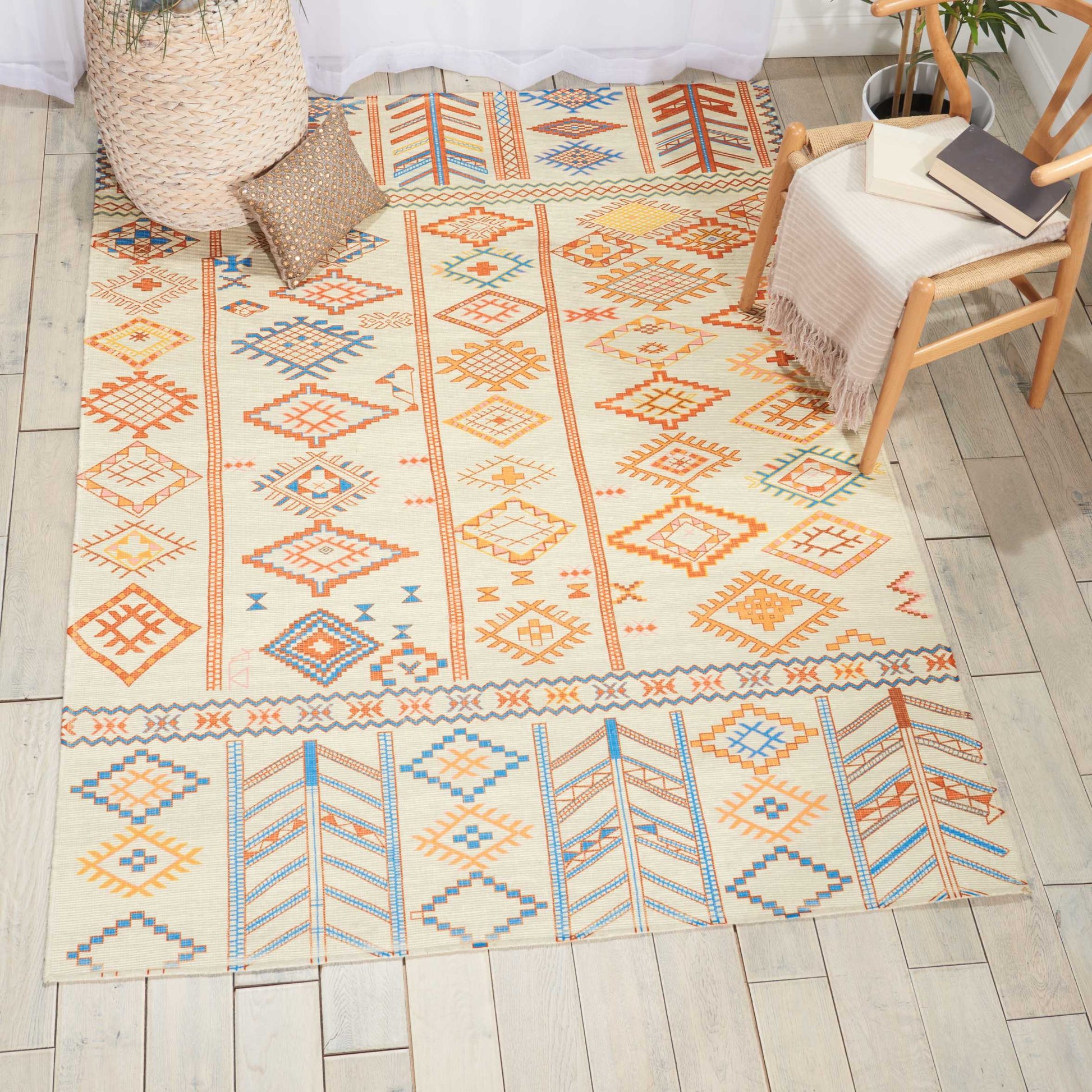 Nourison Home Madera  Ivory  Transitional