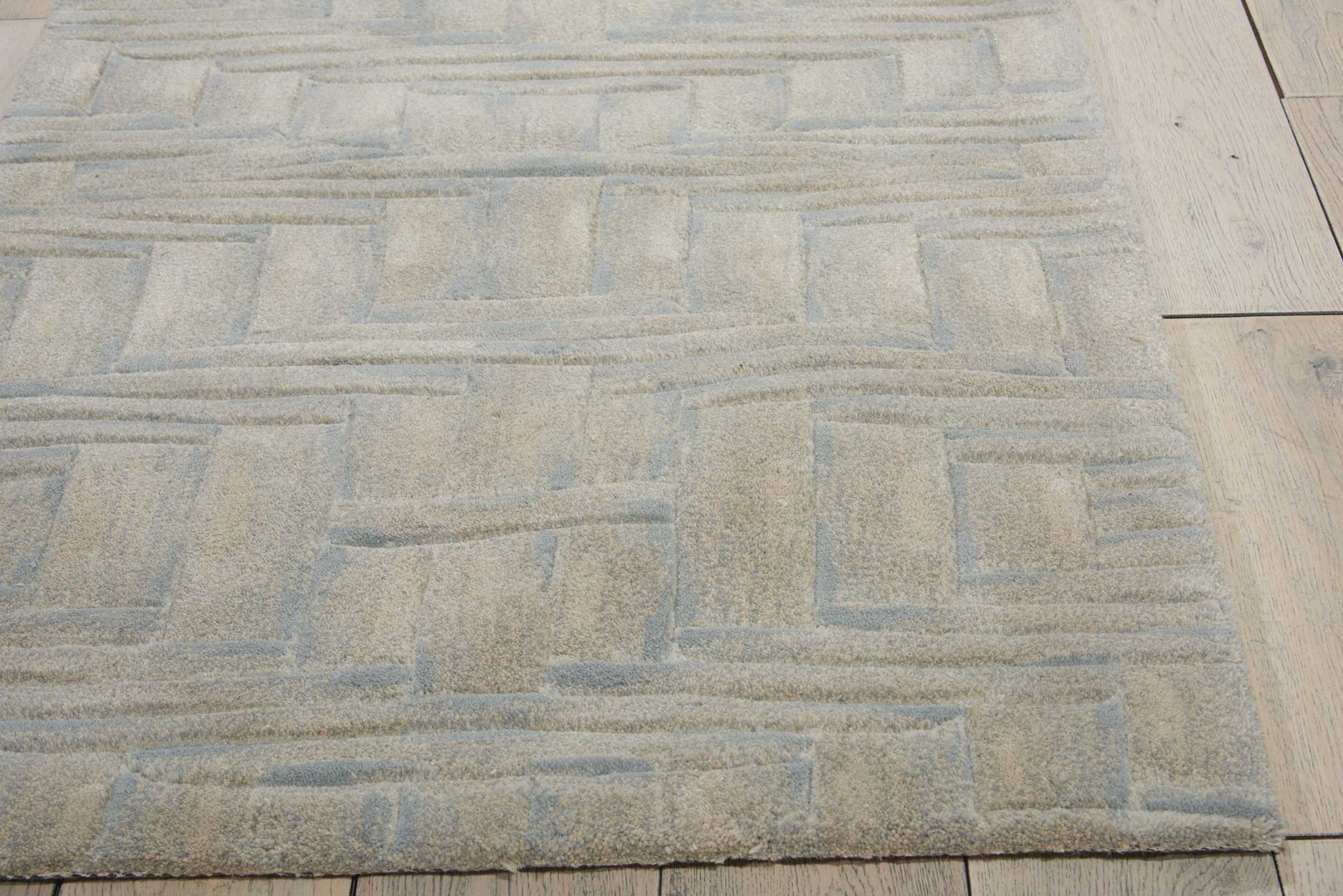 Nourison Home Moda  Breeze  Contemporary